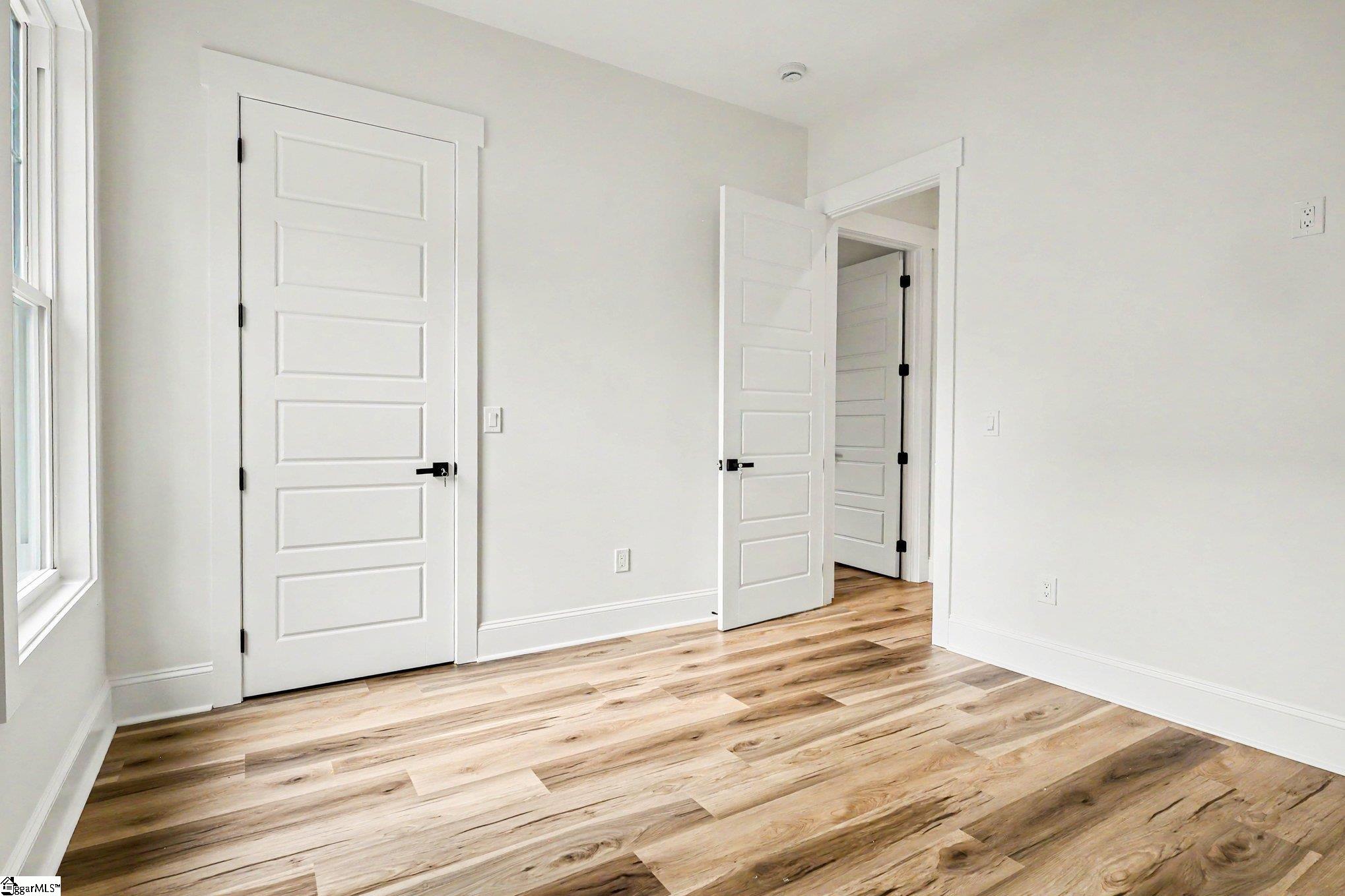 197 Old Farrs Bridge Road Greenville, SC 29611