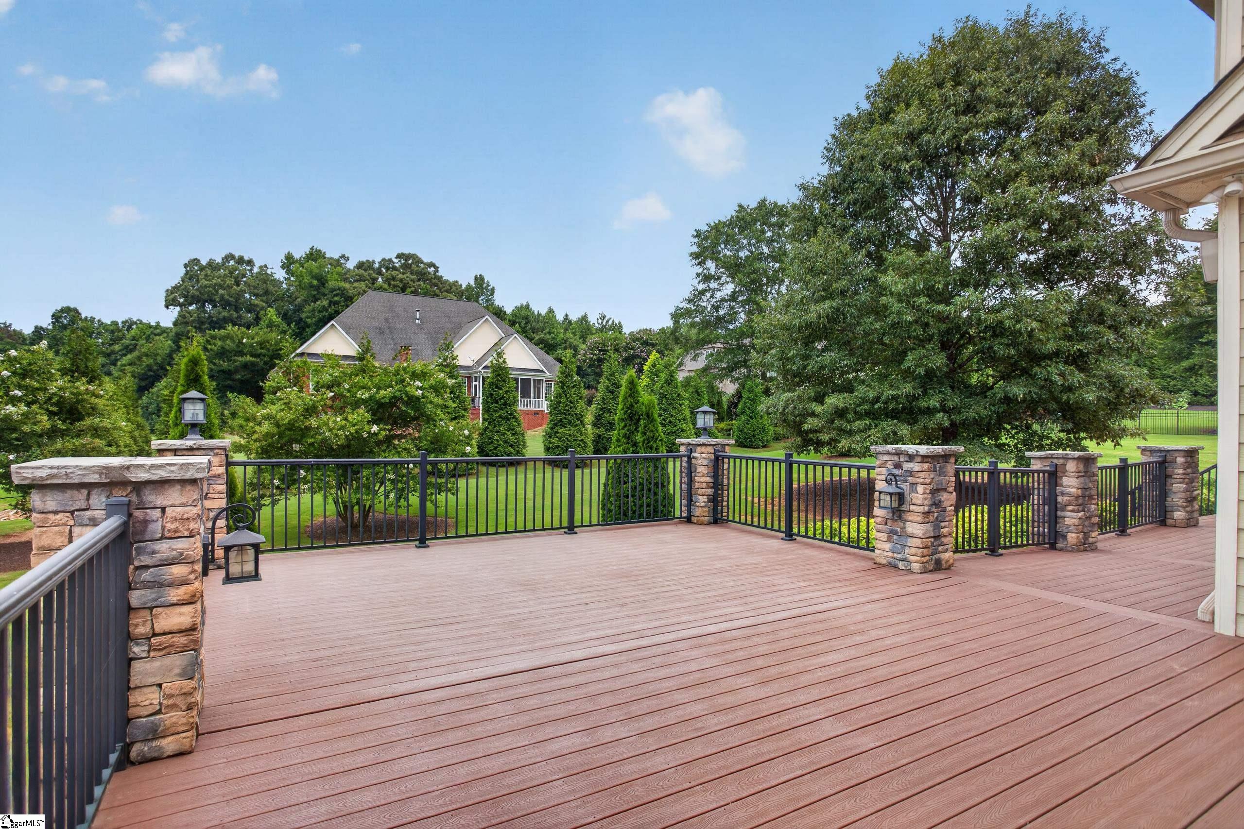 204 Willow Wind Court Easley, SC 29642