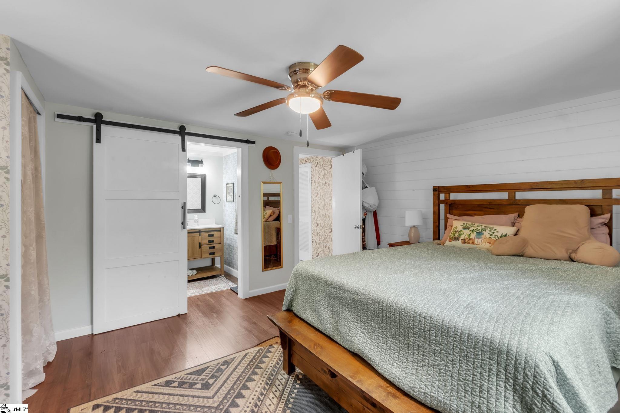 5 Jones Circle Greenville, SC 29617