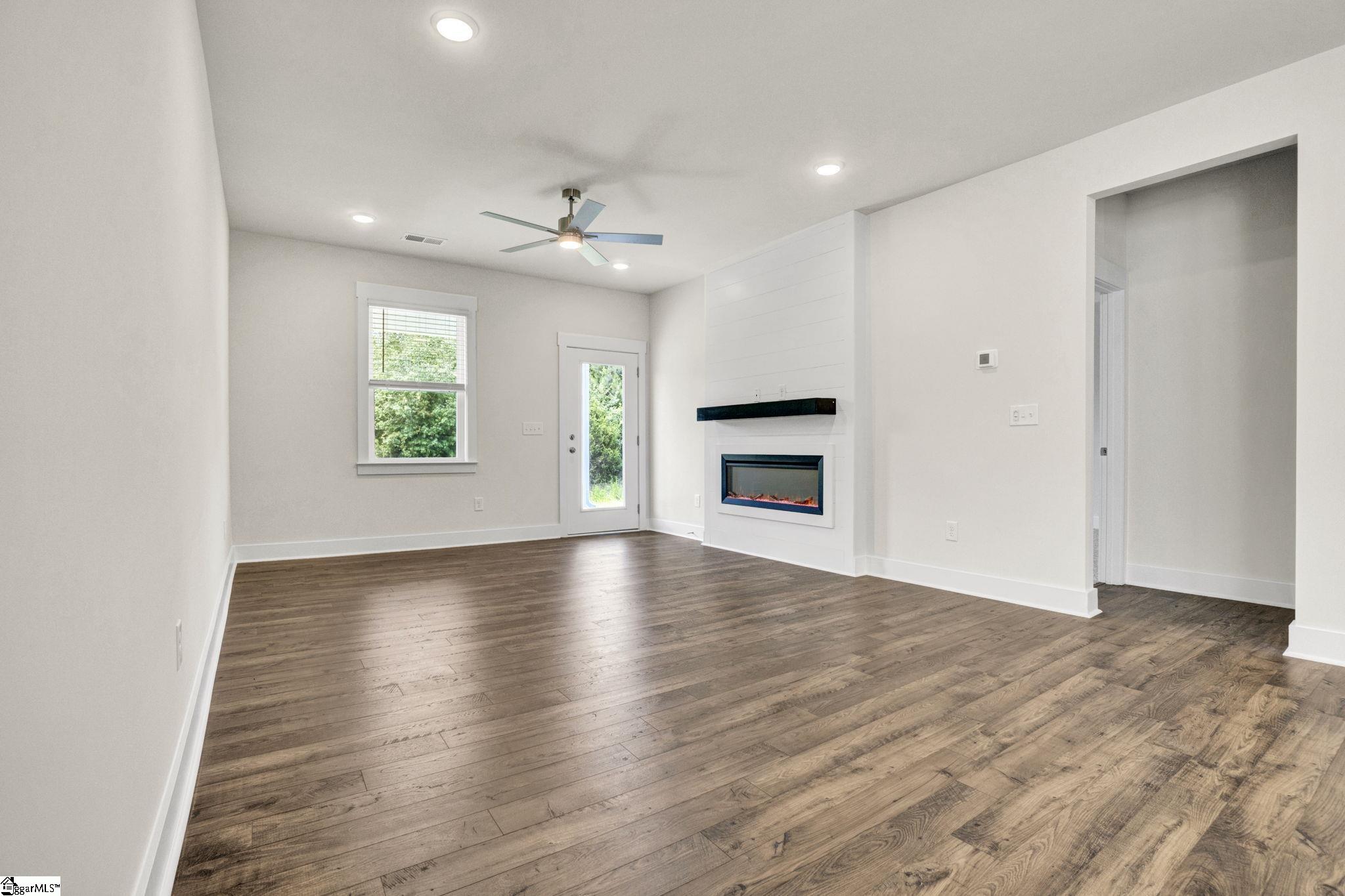 111 Terpack Court Gray Court, SC 29645