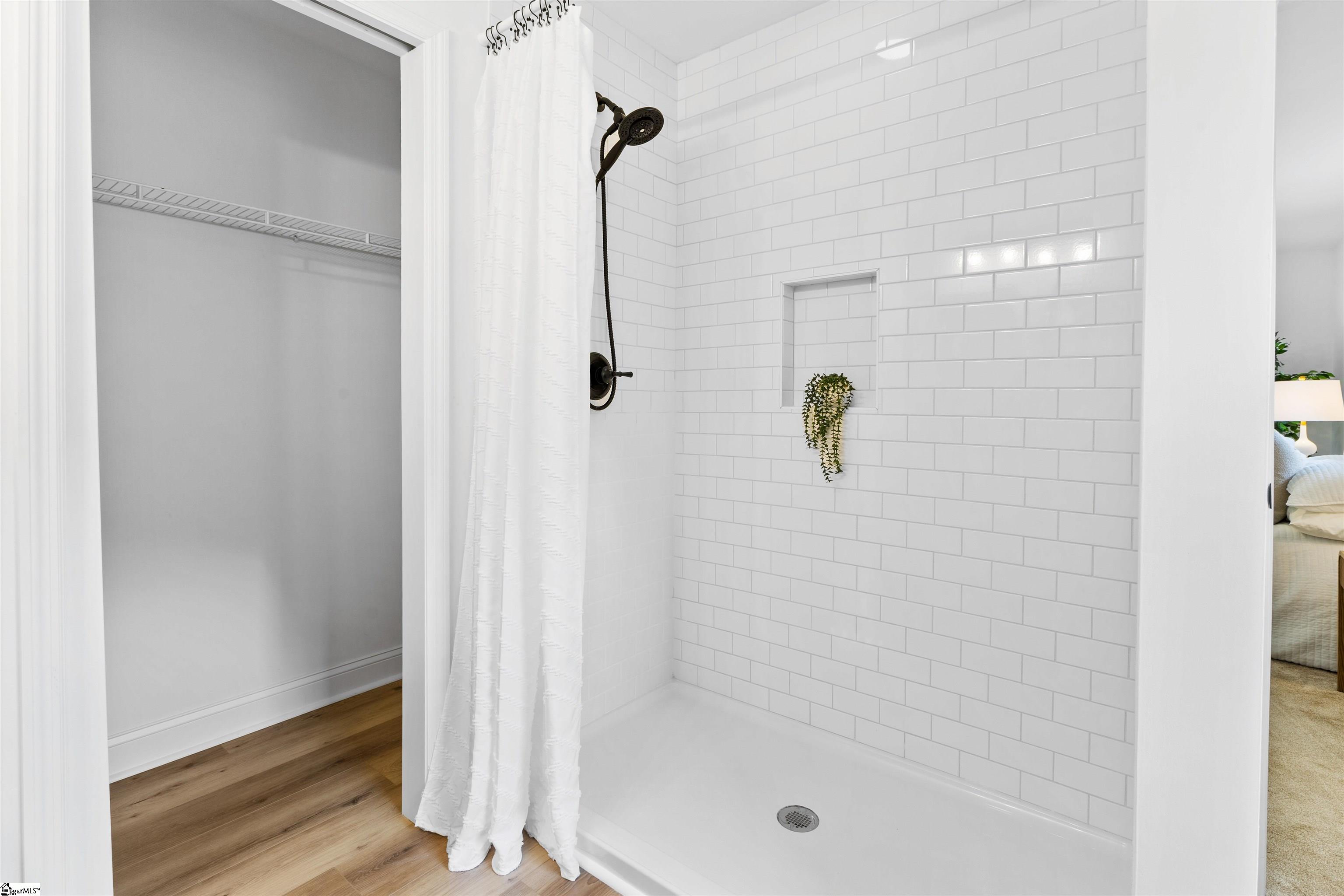 2 Melbourne Lane Greenville, SC 29615