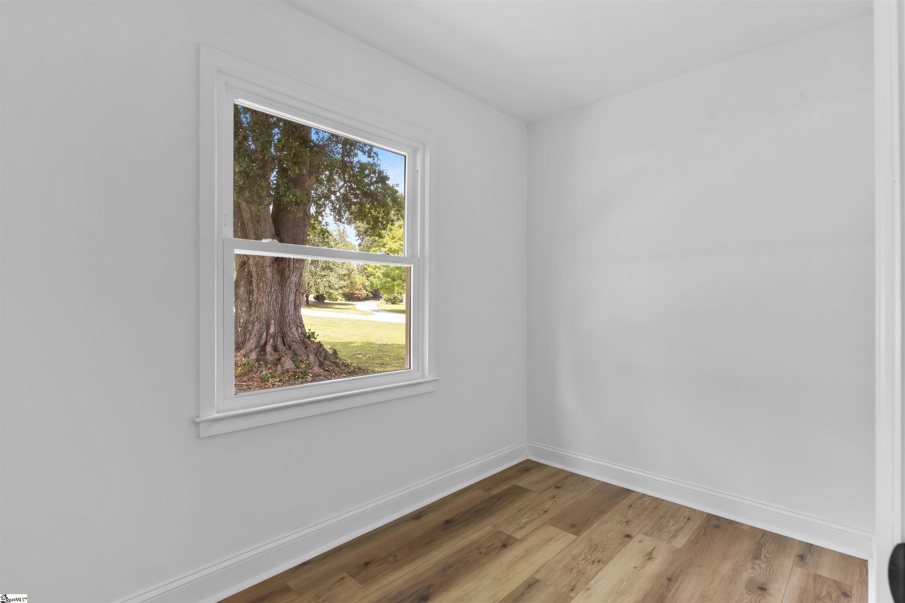 2 Melbourne Lane Greenville, SC 29615