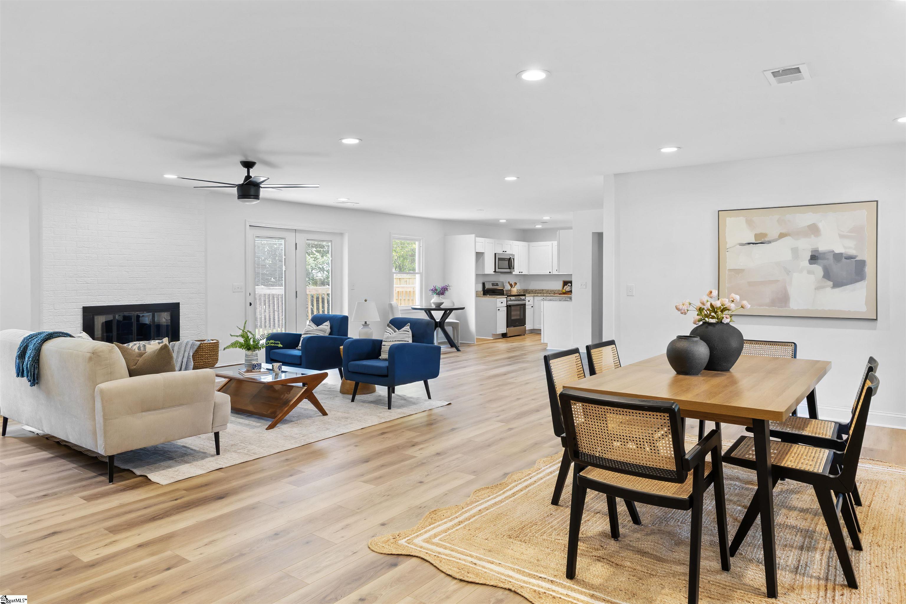 2 Melbourne Lane Greenville, SC 29615