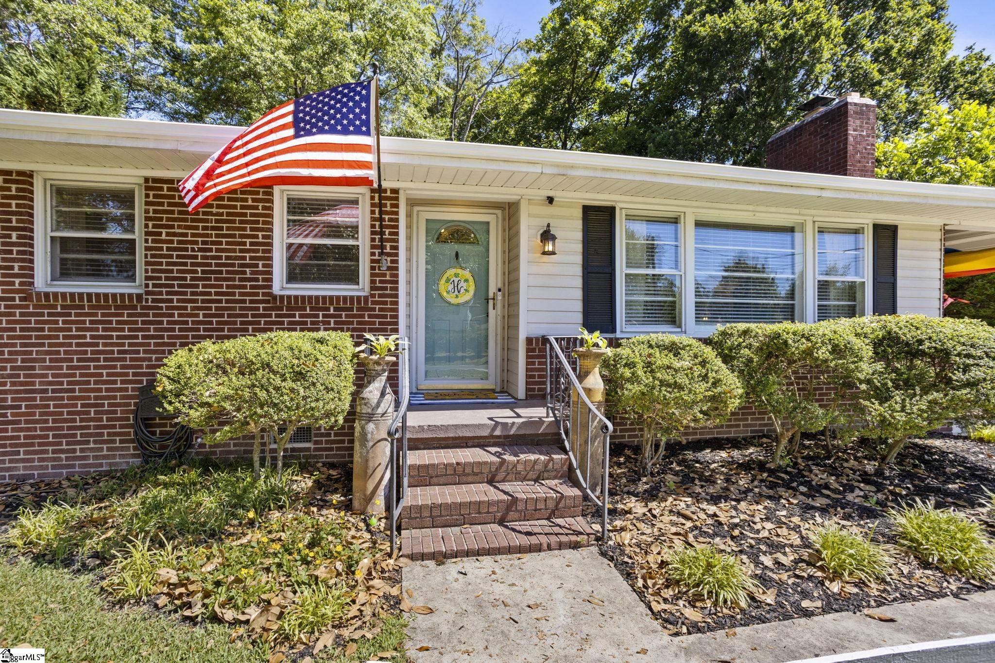113 Forestdale Drive Taylors, SC 29687