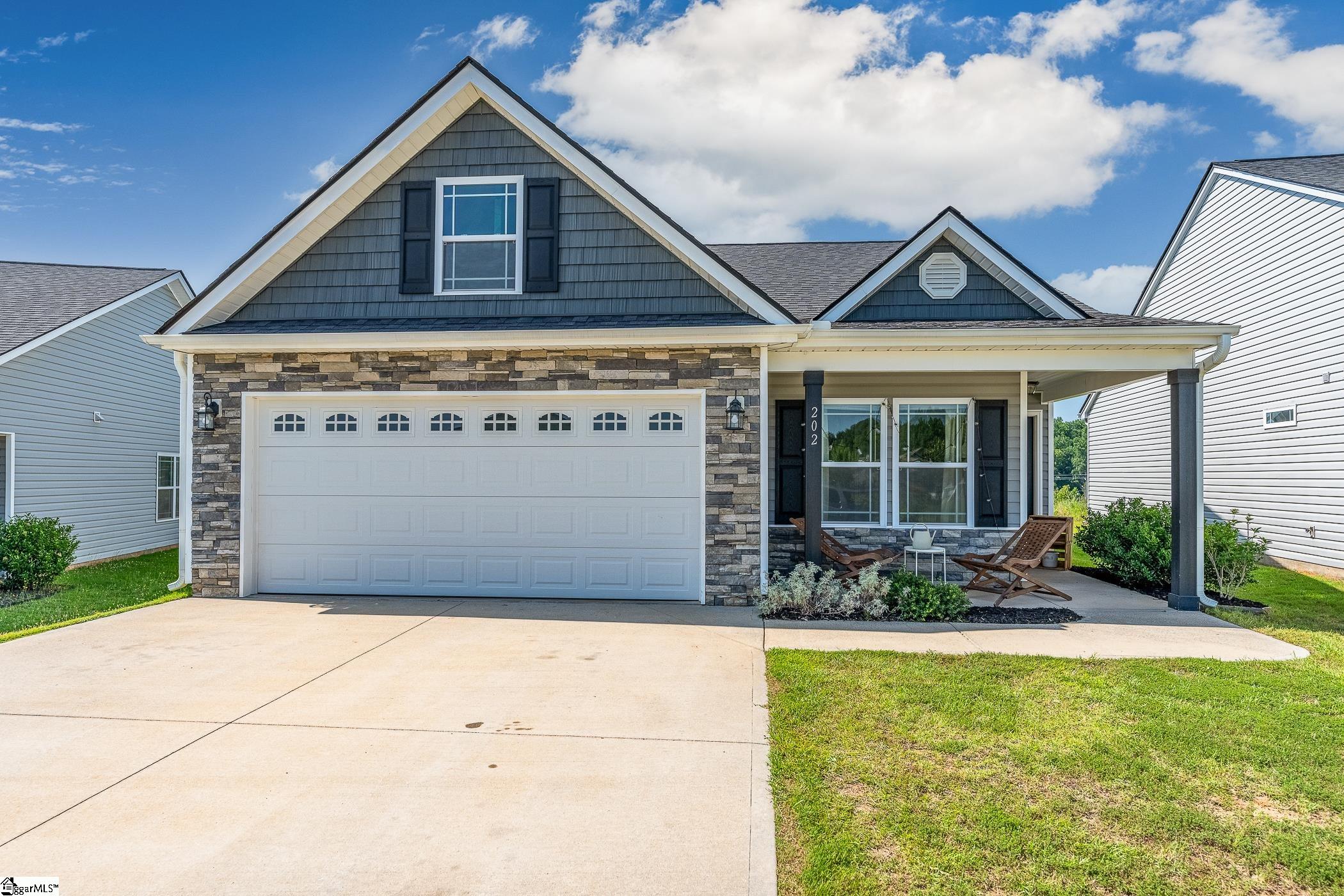 202 Highland Springs Loop Inman, SC 29349