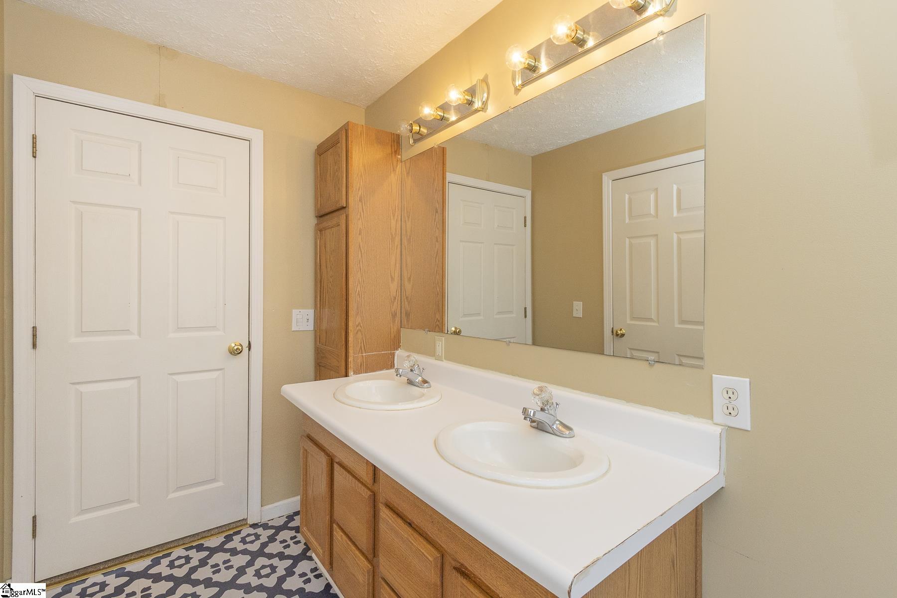107 Brookside Circle Honea Path, SC 29654