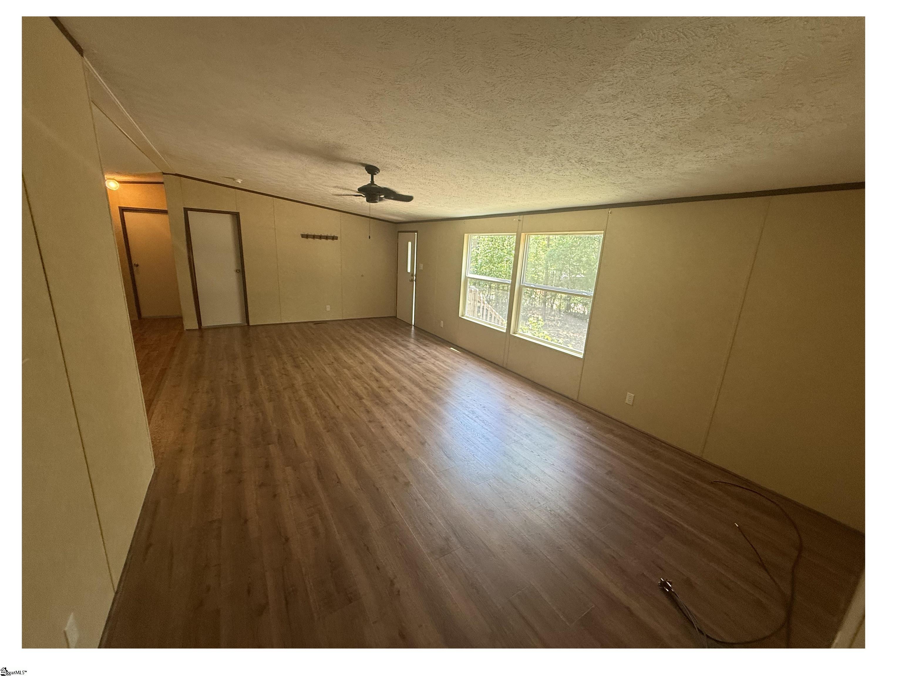 680 Peanut Road Woodruff, SC 29388-8338