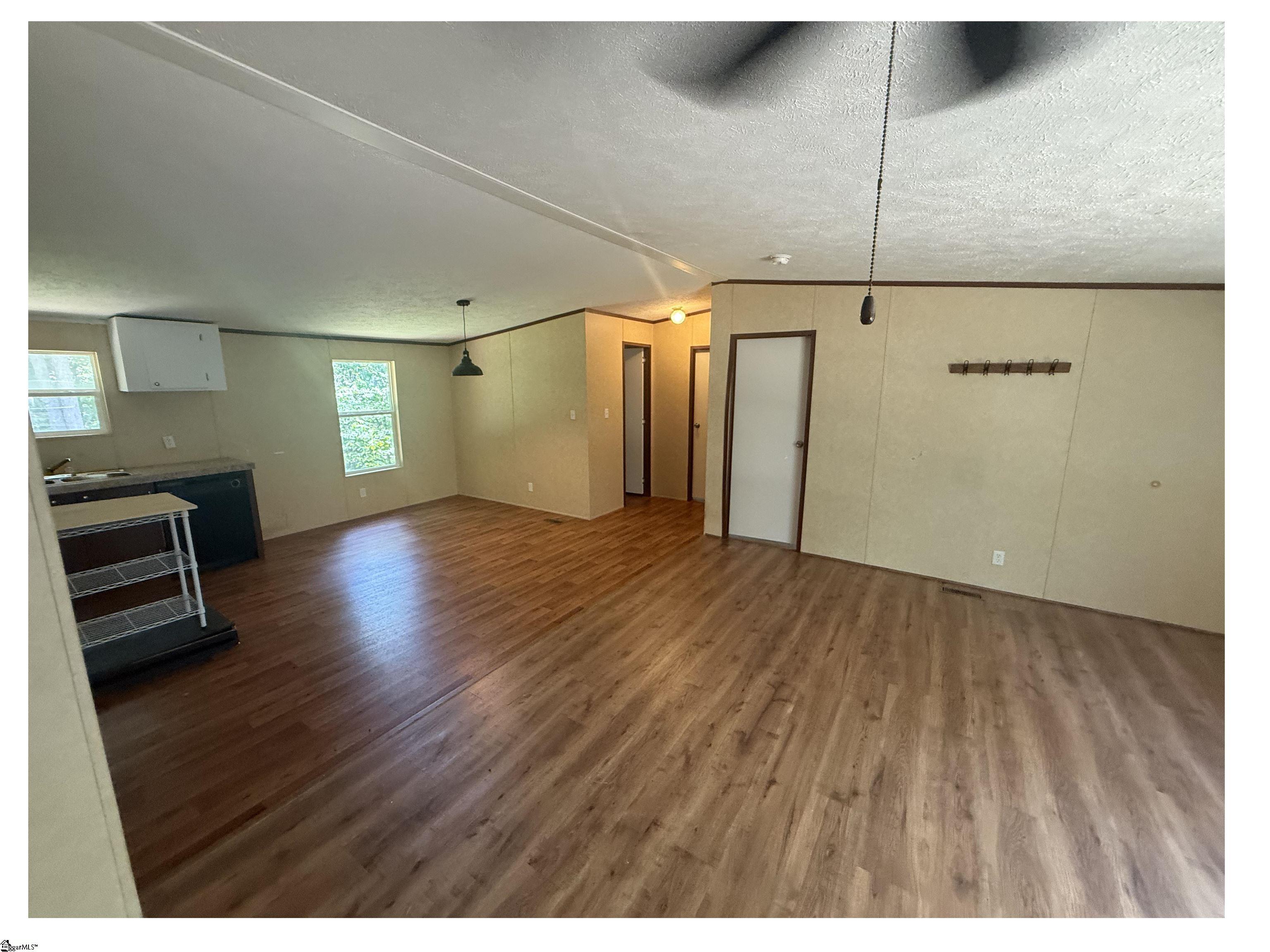 680 Peanut Road Woodruff, SC 29388-8338