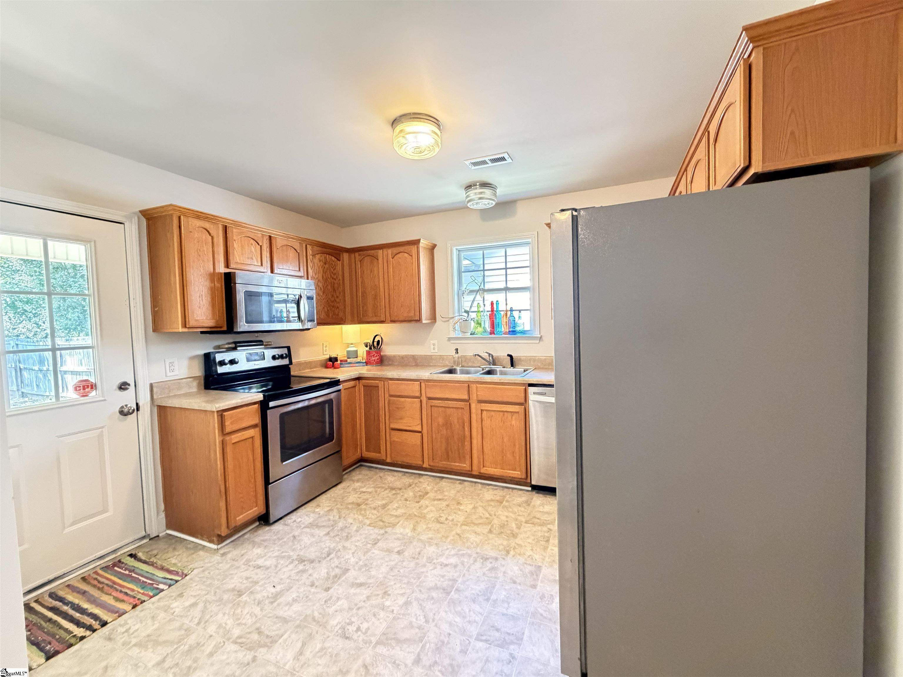5 Cedar Brook Court