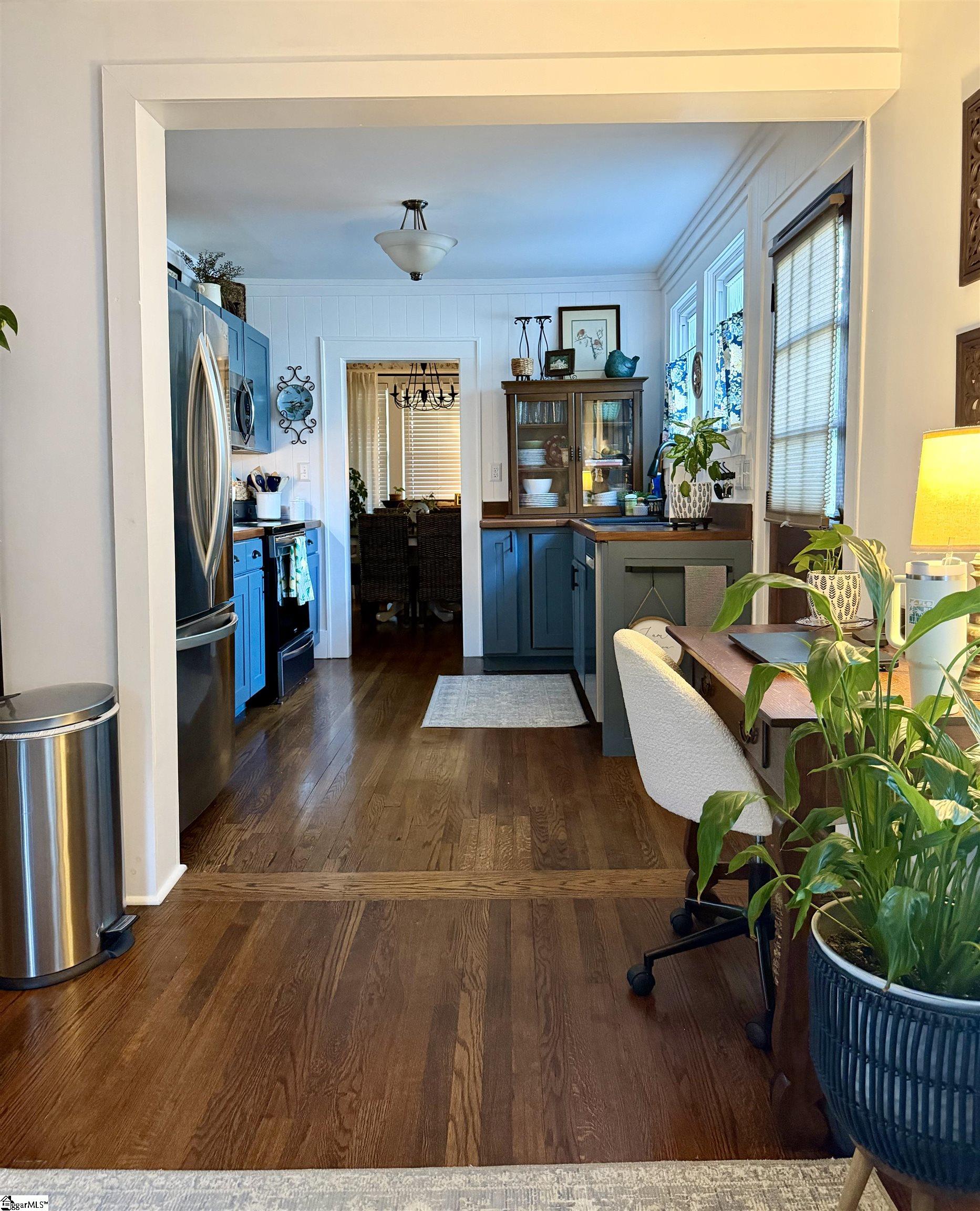 105 E Blue Ridge Drive Greenville, SC 29609