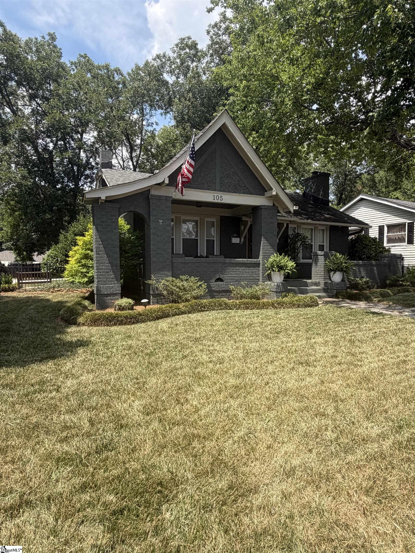 105 E Blue Ridge Drive Greenville, SC 29609