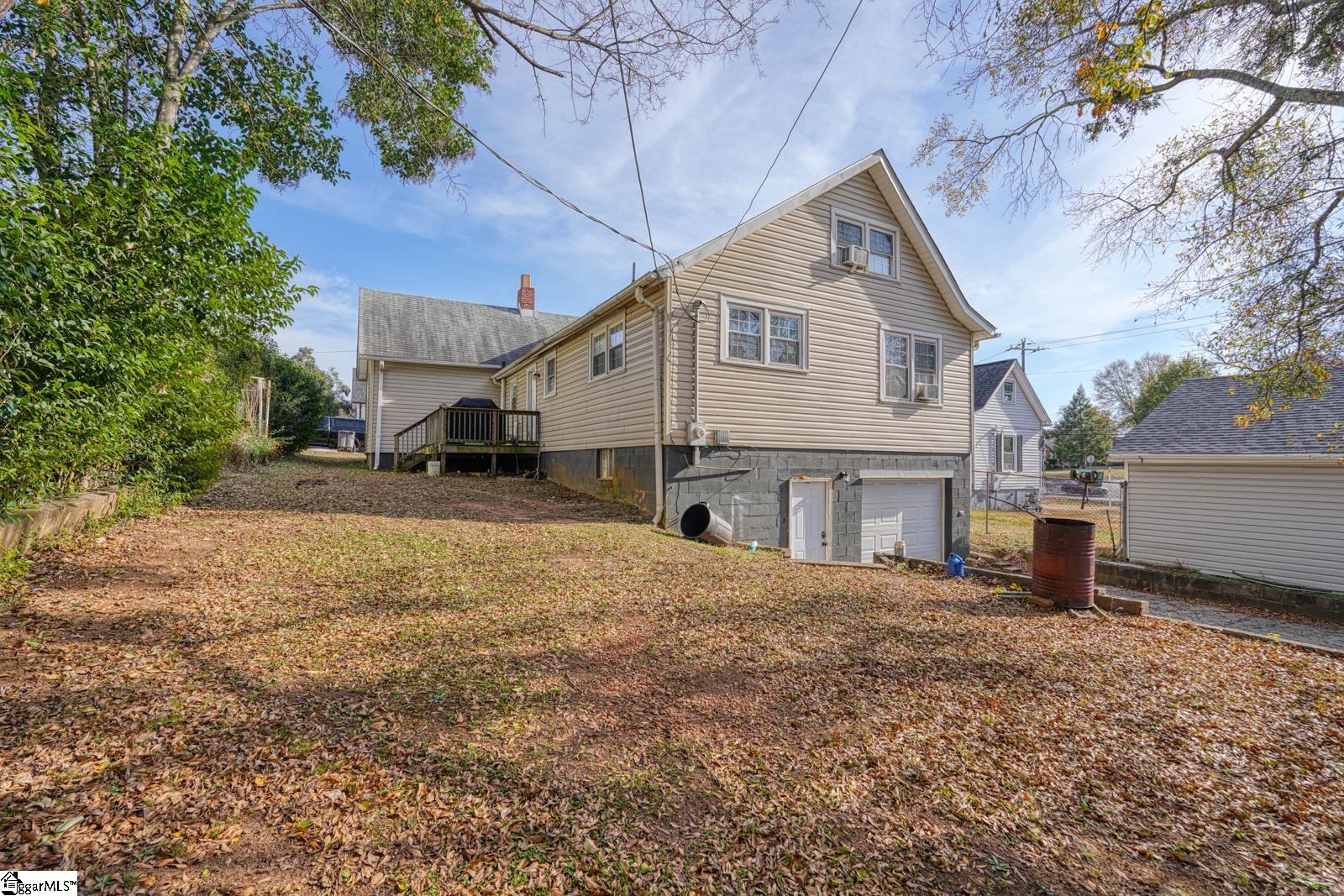 22 Taylor Street Greenville, SC 29605