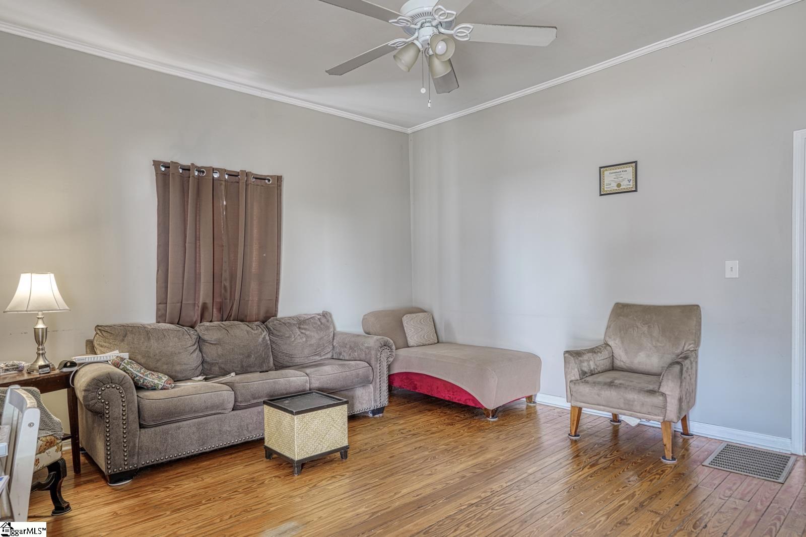 22 Taylor Street Greenville, SC 29605