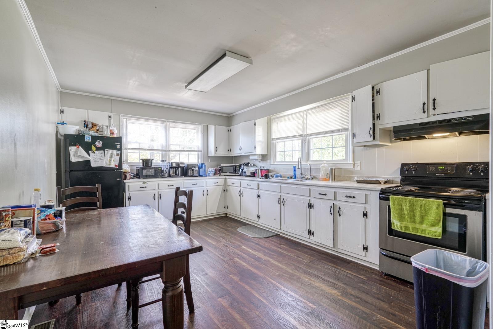 22 Taylor Street Greenville, SC 29605