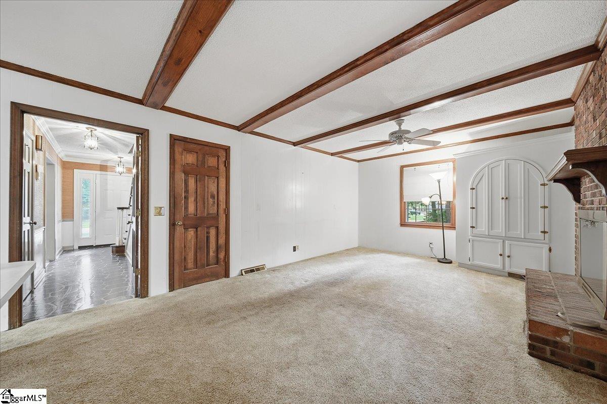 201 Crepe Myrtle Court Greenville, SC 29607