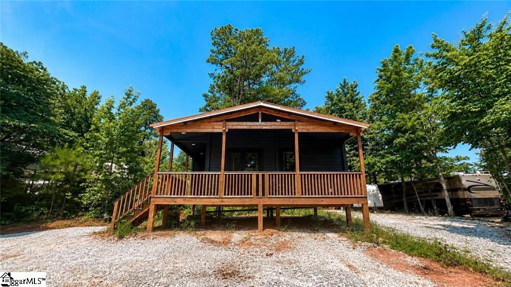 404 & 406 Kinston Loop Drive Westminster, SC 29693