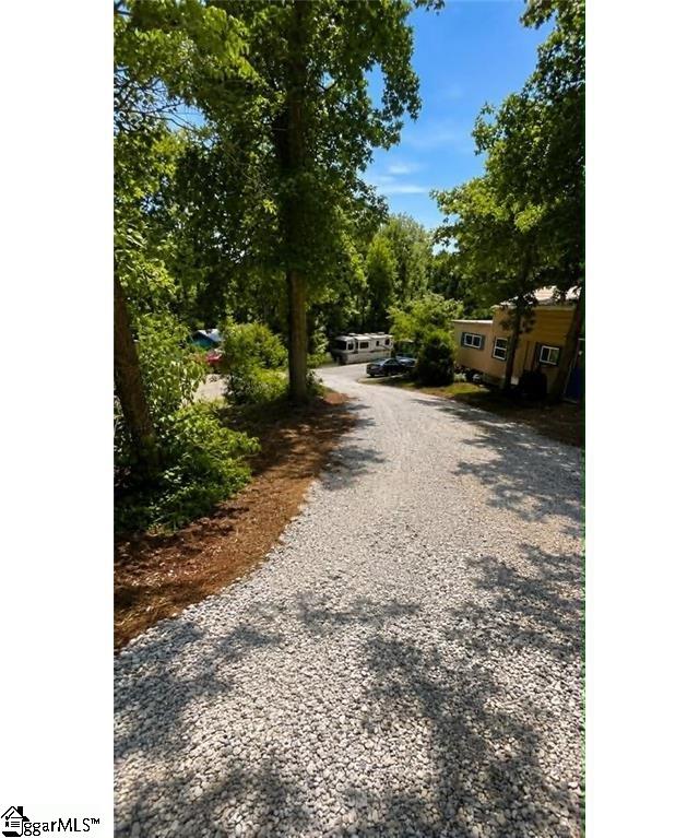 404 & 406 Kinston Loop Drive Westminster, SC 29693