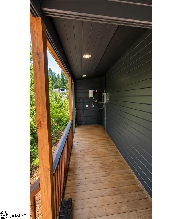 404 & 406 Kinston Loop Drive Westminster, SC 29693