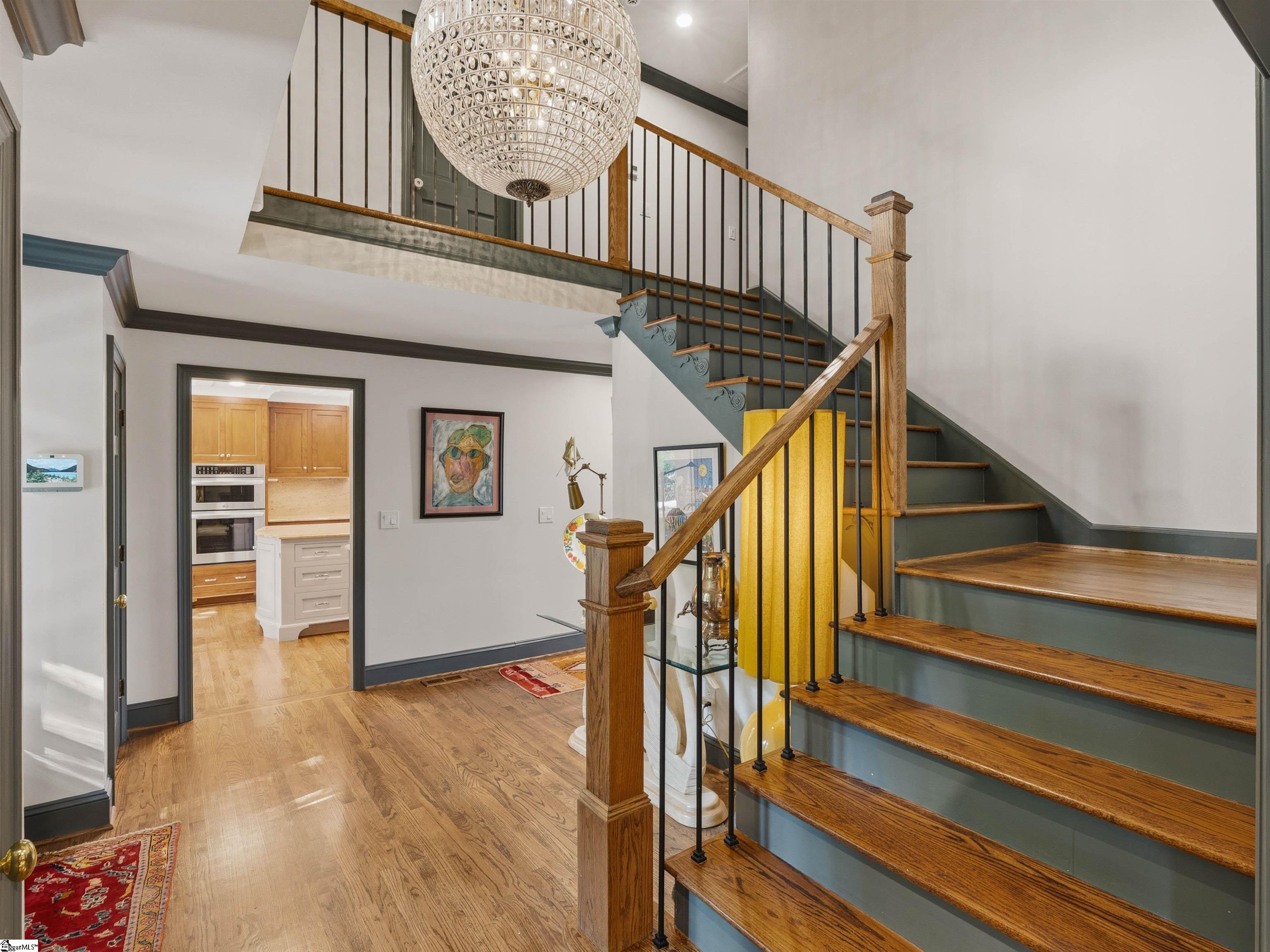112 E Round Hill Road Greenville, SC 29617