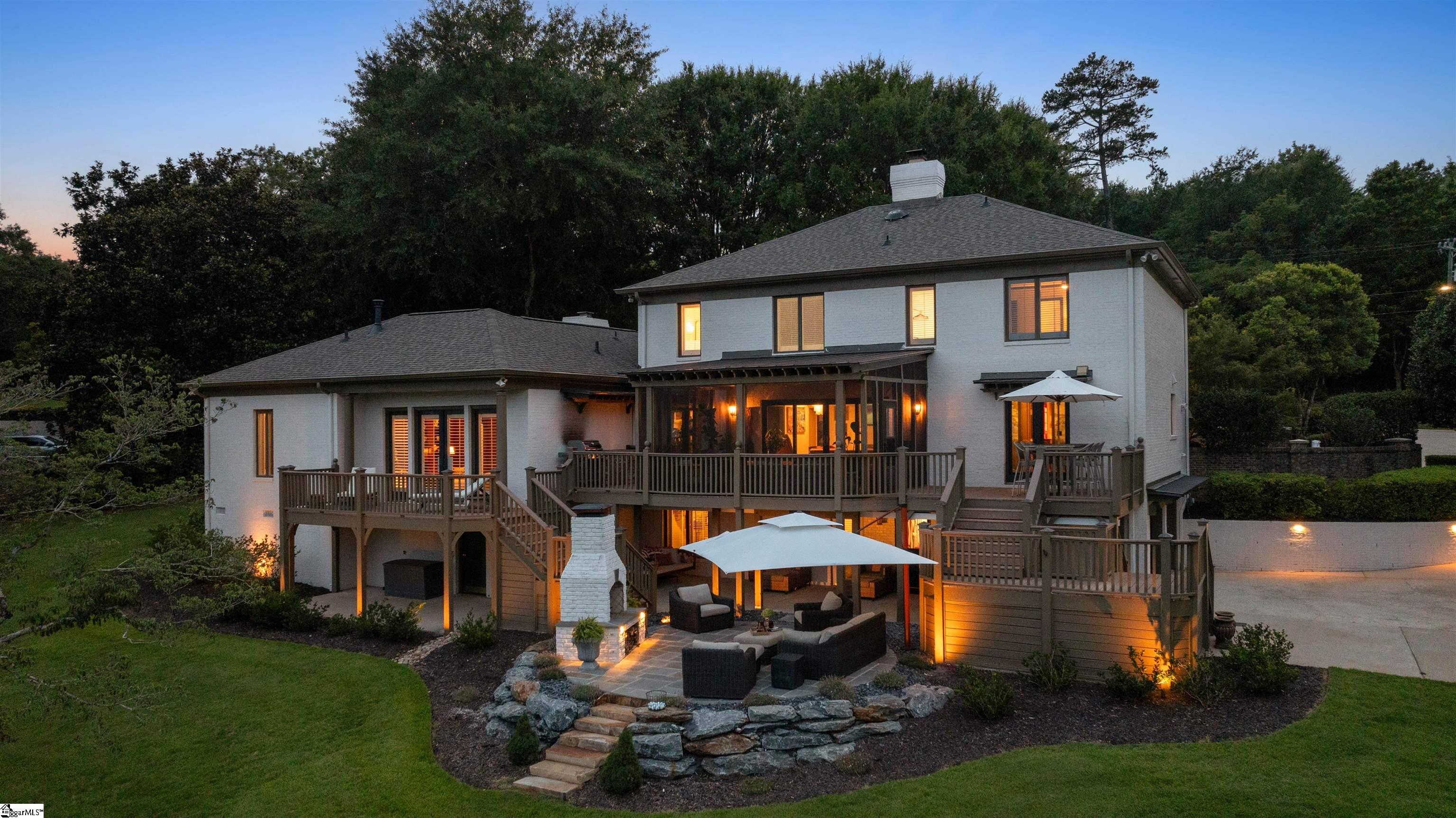 112 E Round Hill Road Greenville, SC 29617