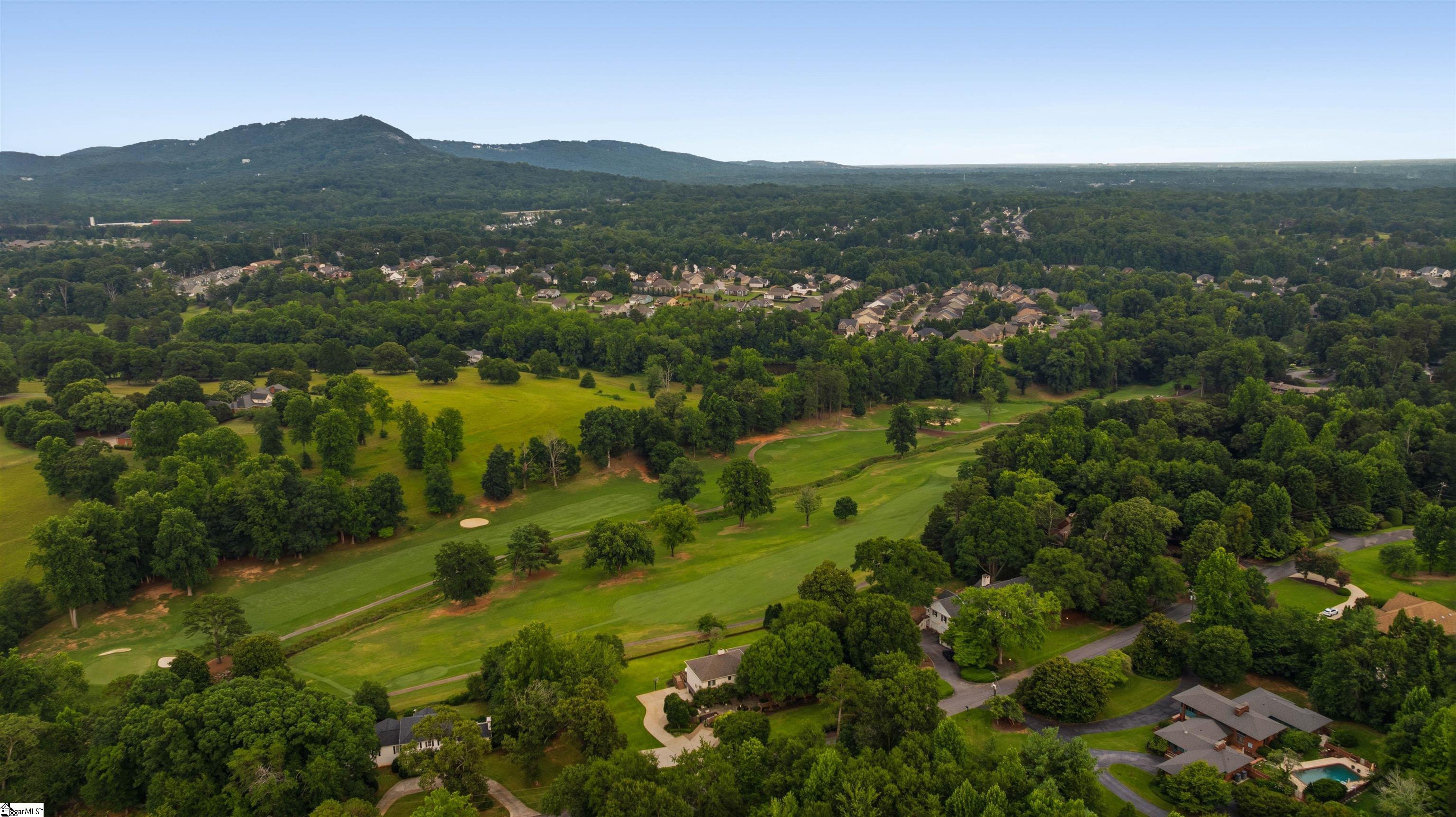 112 E Round Hill Road Greenville, SC 29617