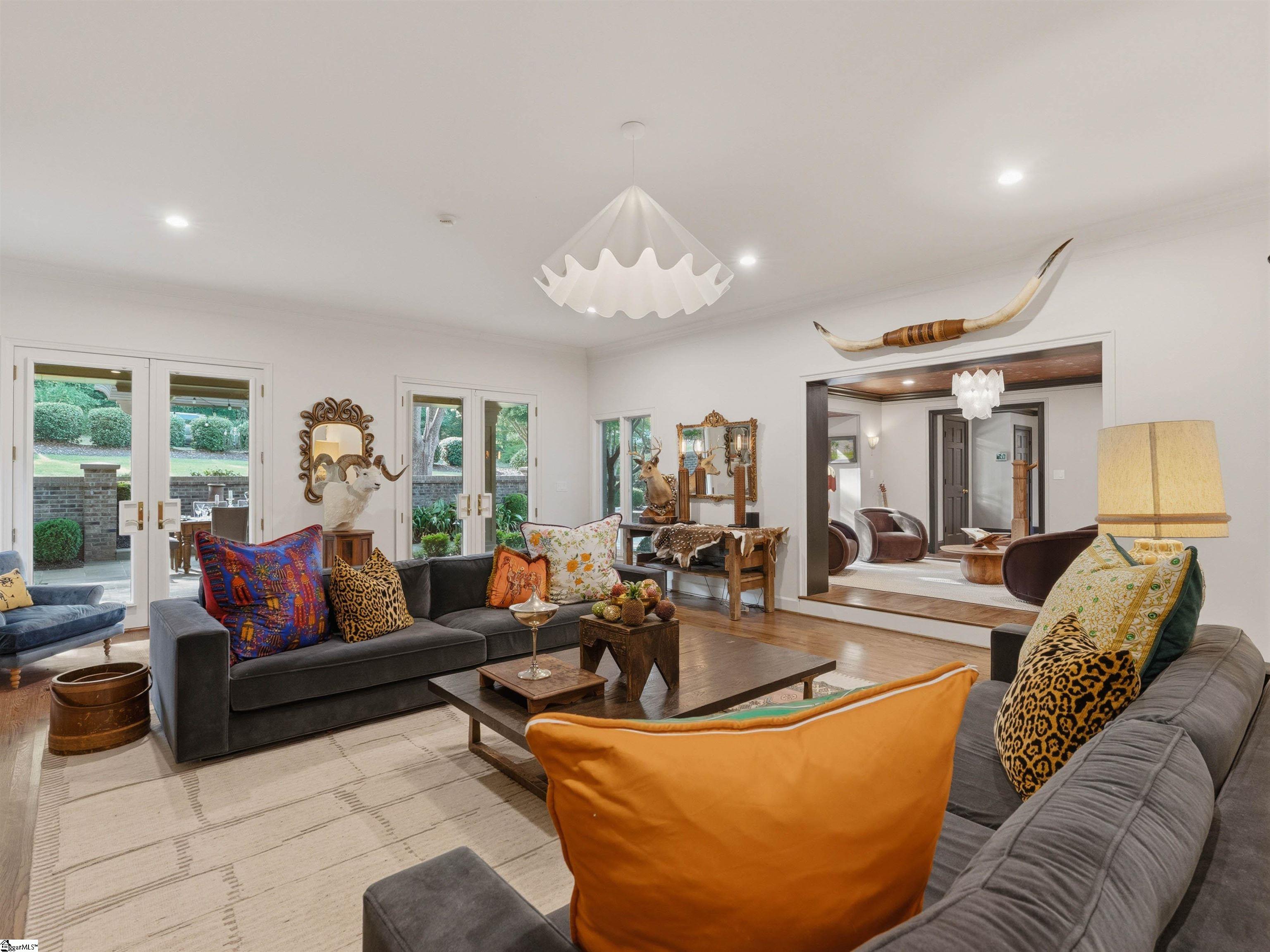 112 E Round Hill Road Greenville, SC 29617