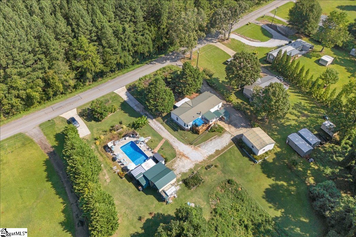 414 South Cove Road Seneca, SC 29672