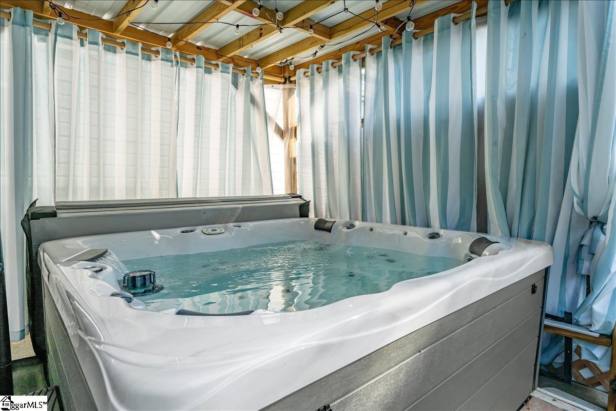 414 South Cove Road Seneca, SC 29672
