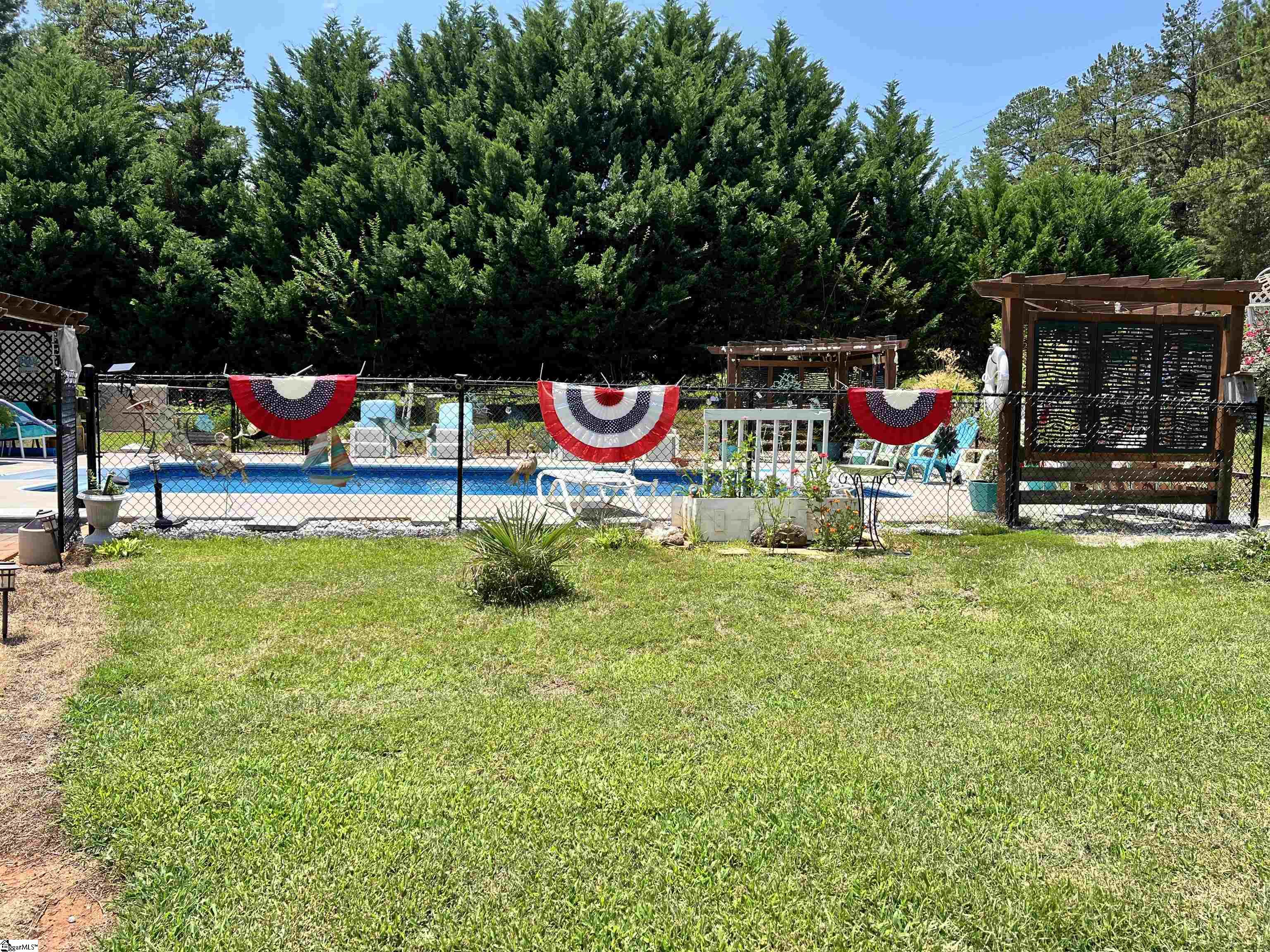 414 South Cove Road Seneca, SC 29672