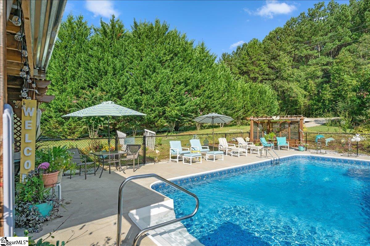 414 South Cove Road Seneca, SC 29672