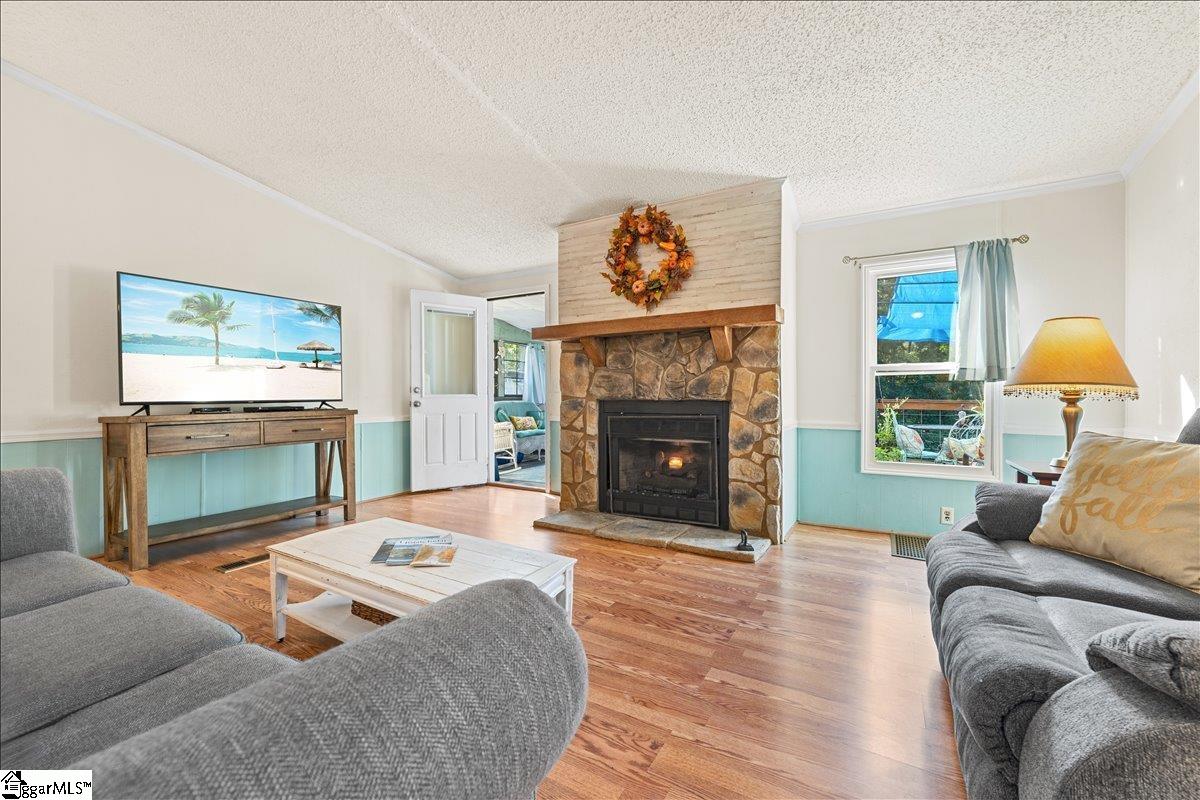 414 South Cove Road Seneca, SC 29672