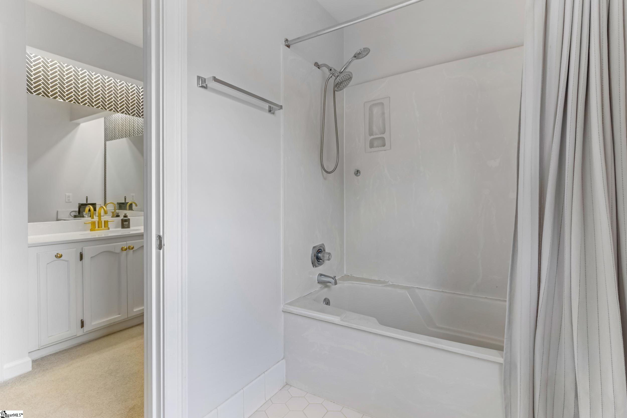 110 Kilkenney Court Greenville, SC 29615
