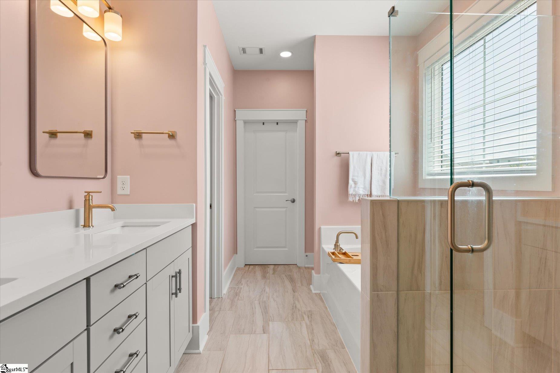 16 Toynbee Drive Simpsonville, SC 29681