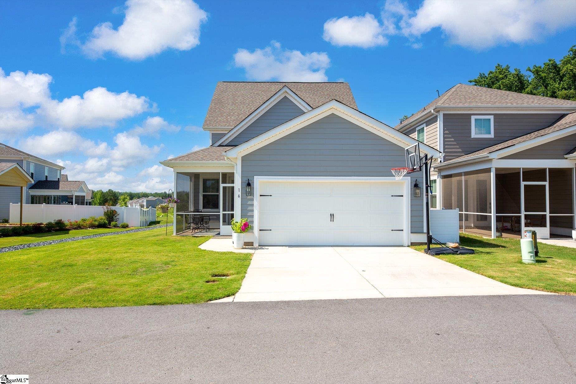 16 Toynbee Drive Simpsonville, SC 29681