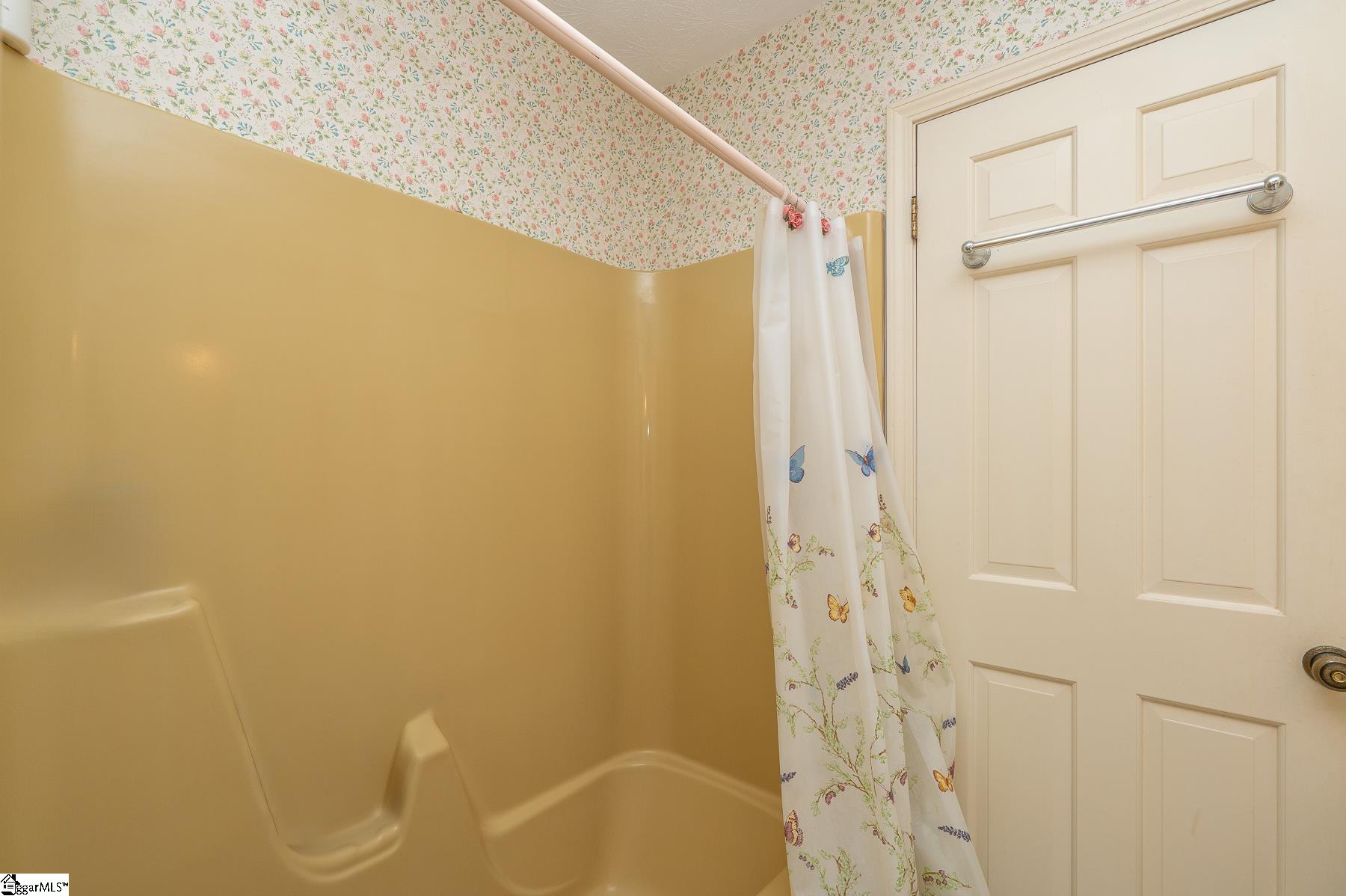 120 Waterloo Circle Greer, SC 29650