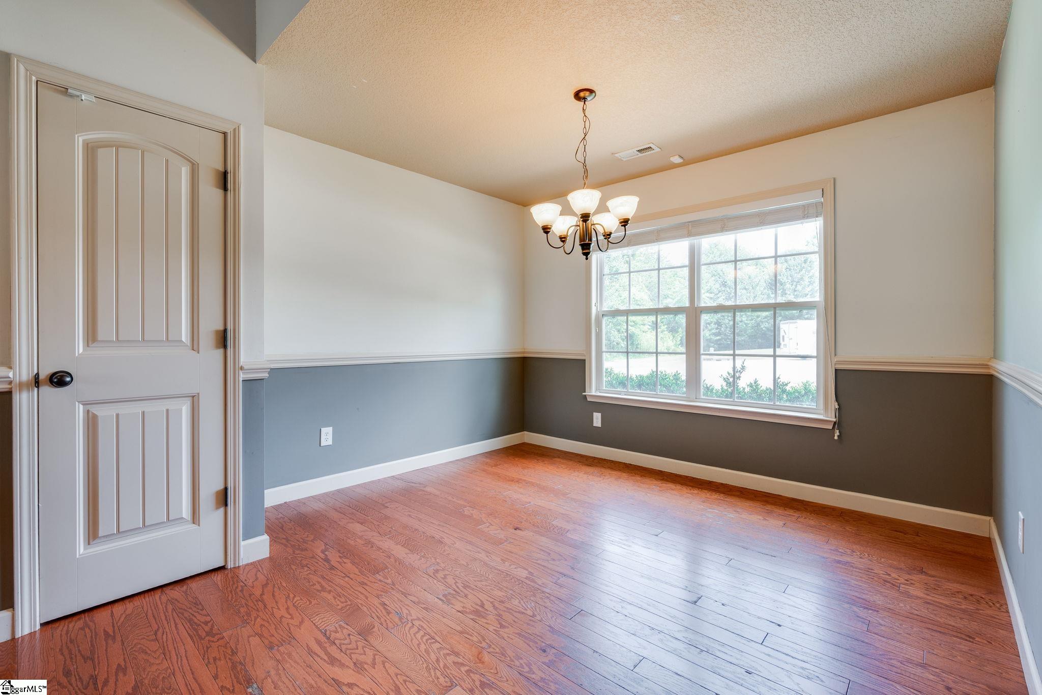 837 Dove Creek Court Boiling Springs, SC 29316