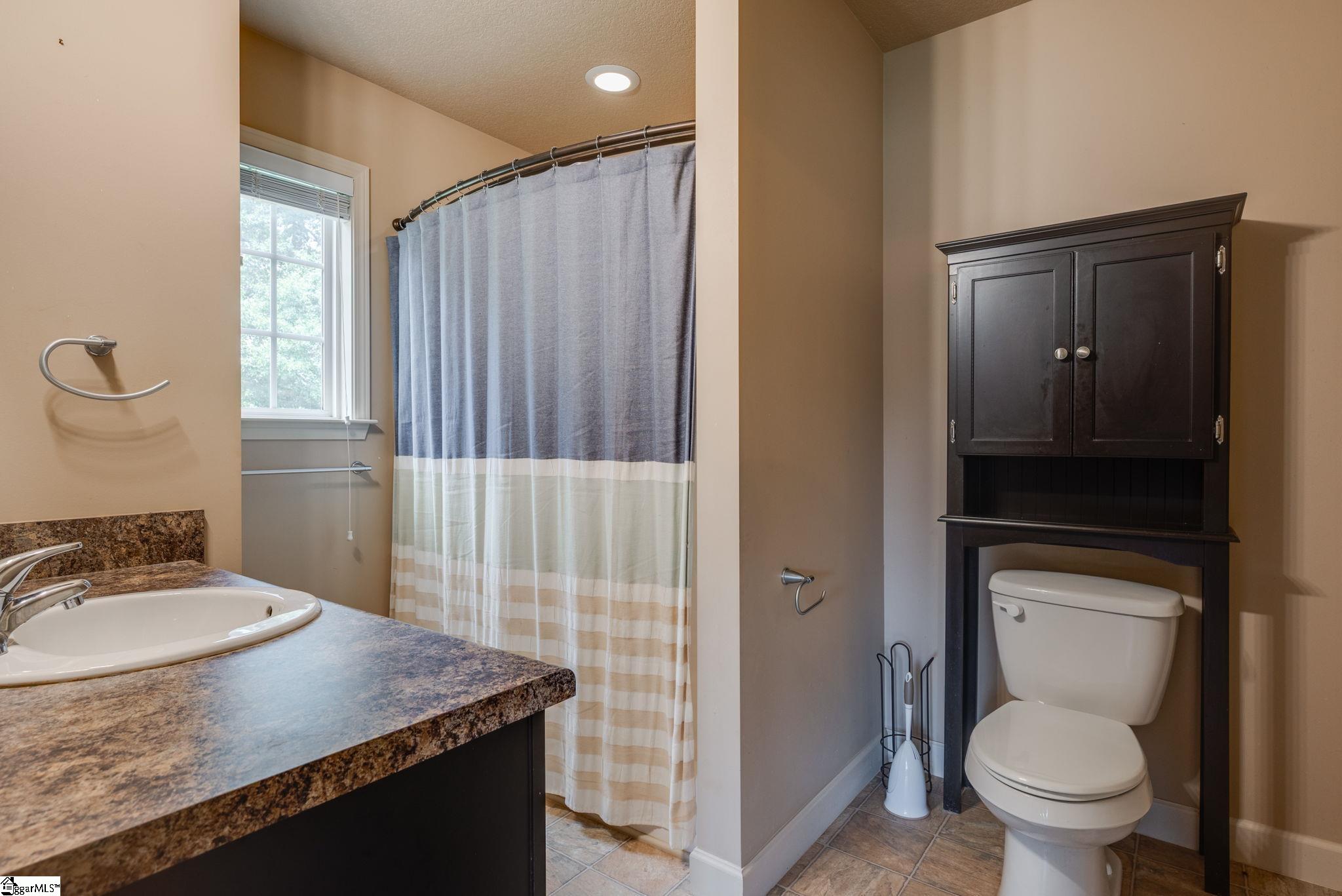 837 Dove Creek Court Boiling Springs, SC 29316