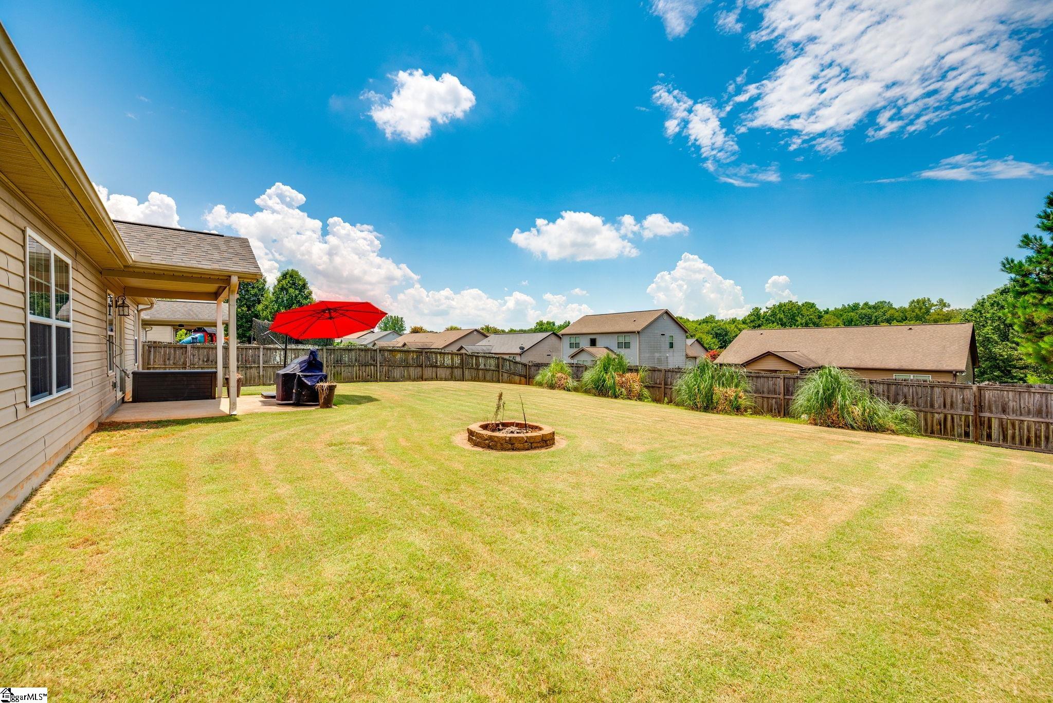 837 Dove Creek Court Boiling Springs, SC 29316