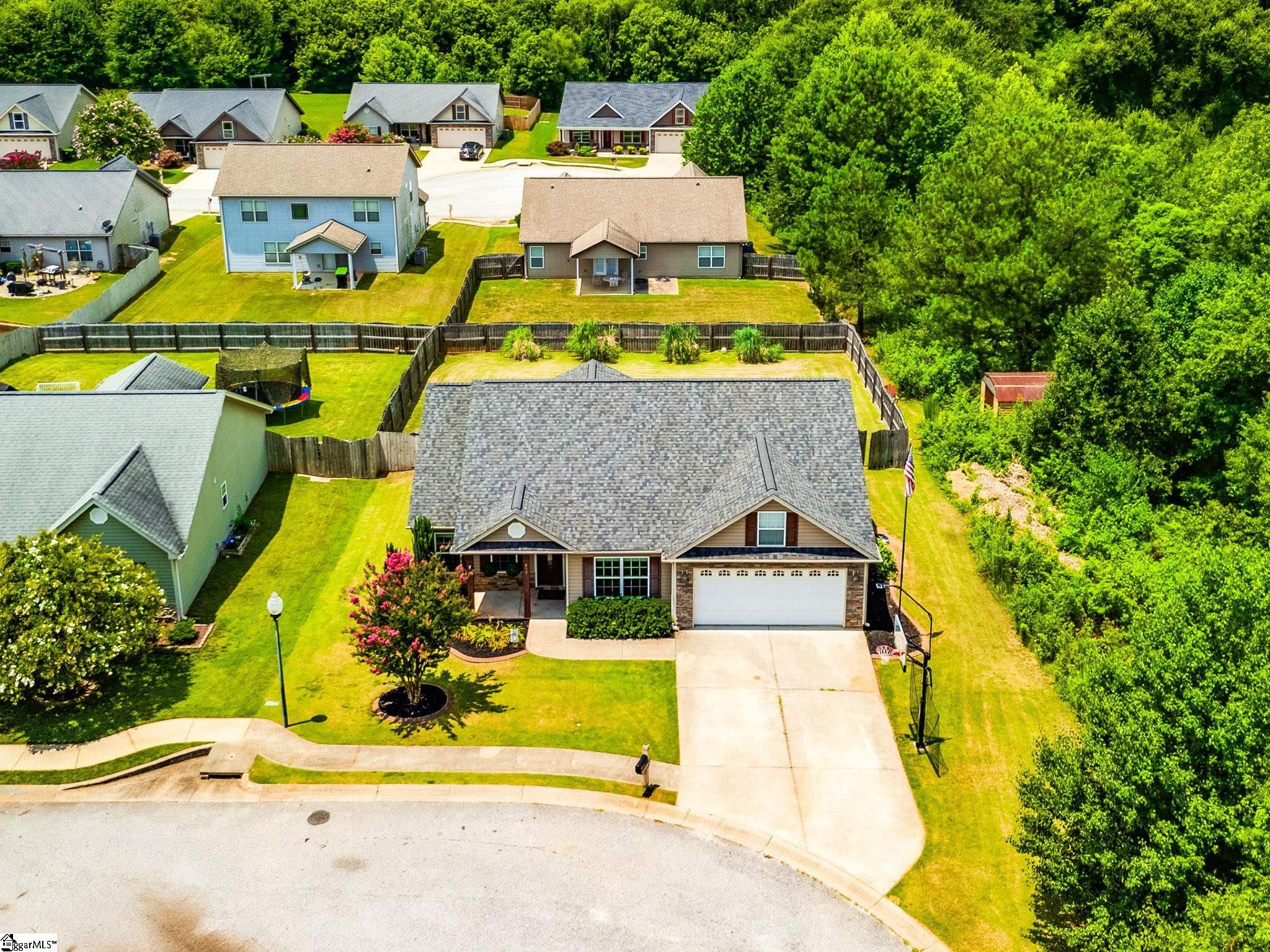 837 Dove Creek Court Boiling Springs, SC 29316