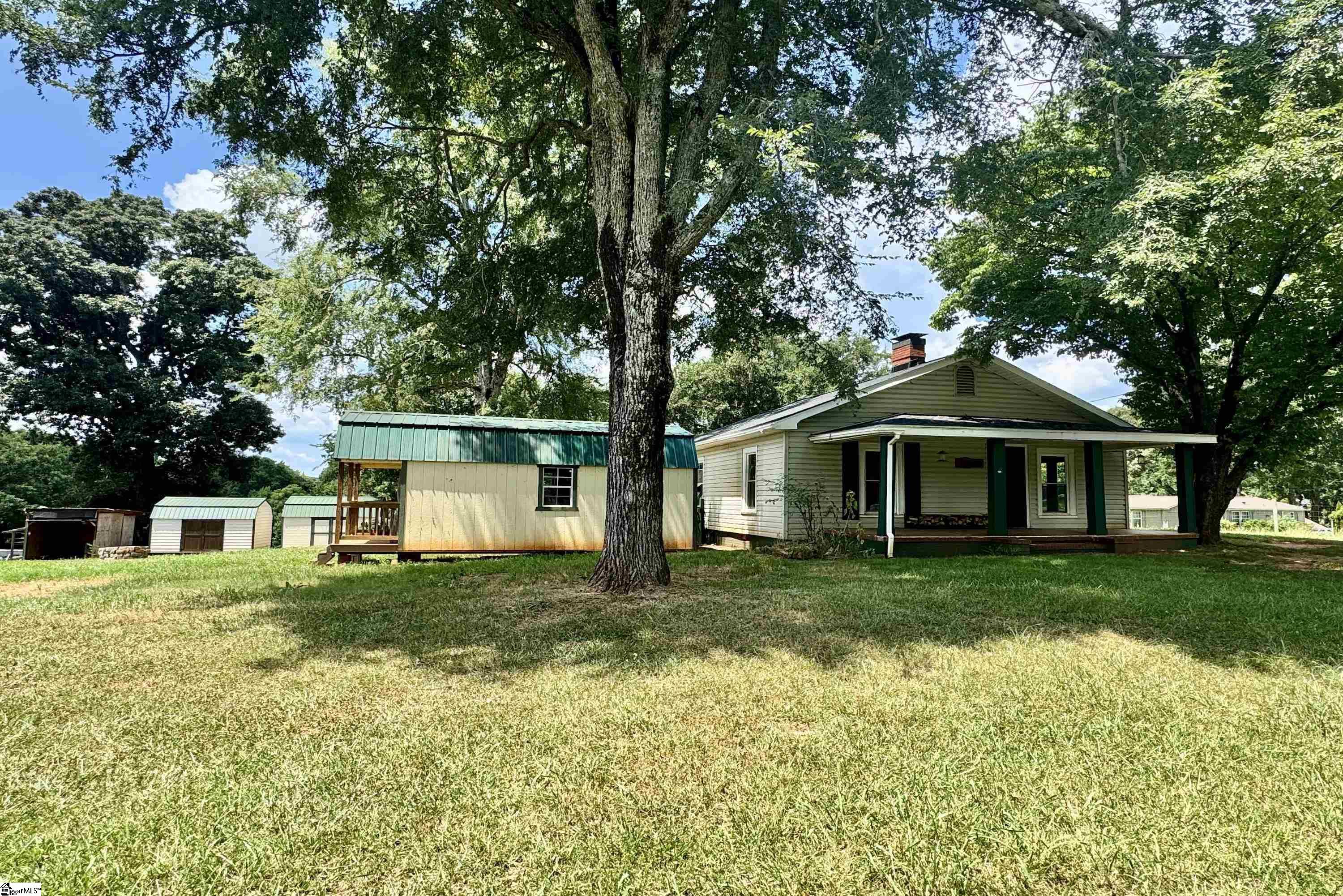 1218 Broadway Lake Anderson, SC 29621