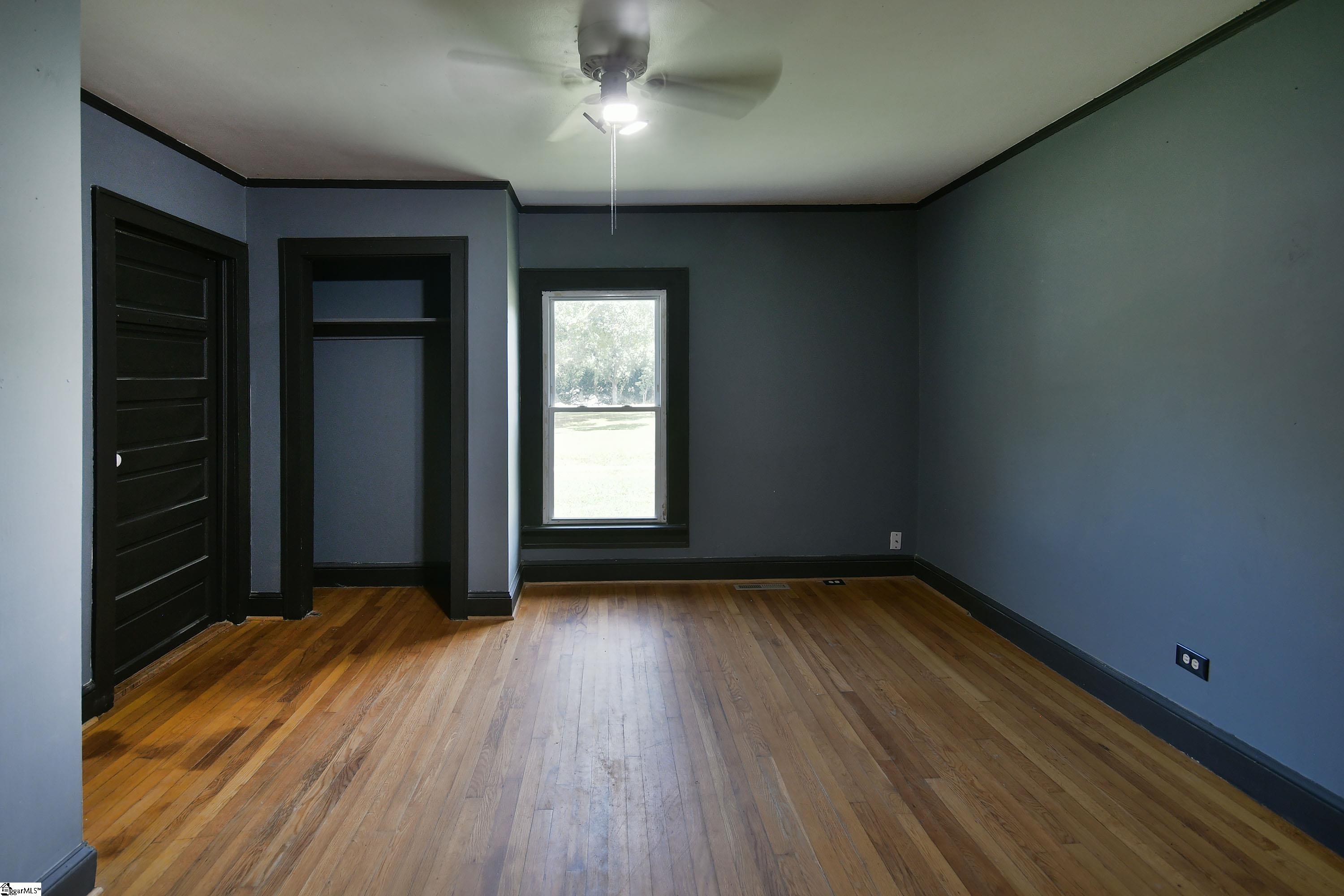 1218 Broadway Lake Anderson, SC 29621