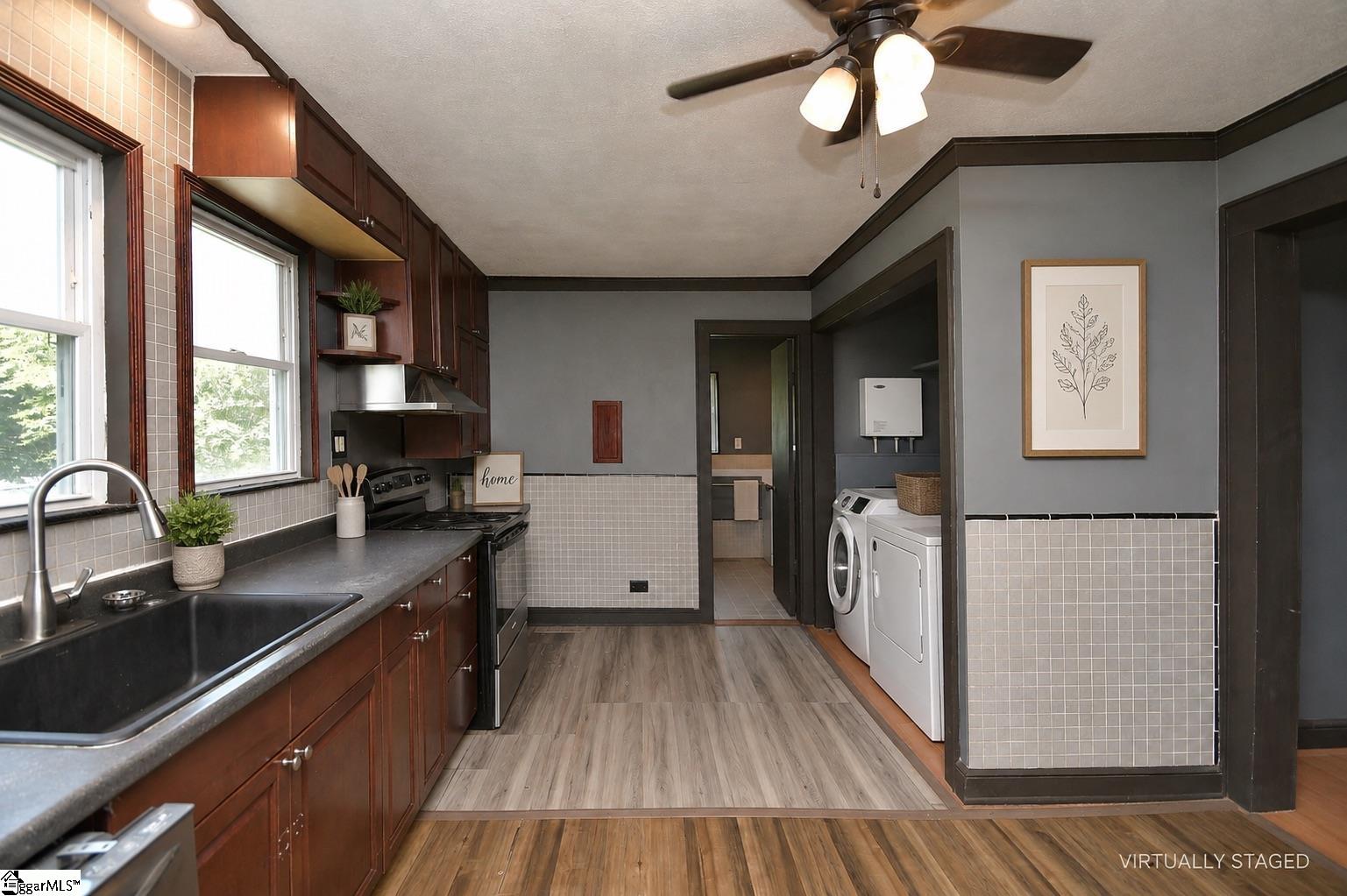 1218 Broadway Lake Anderson, SC 29621