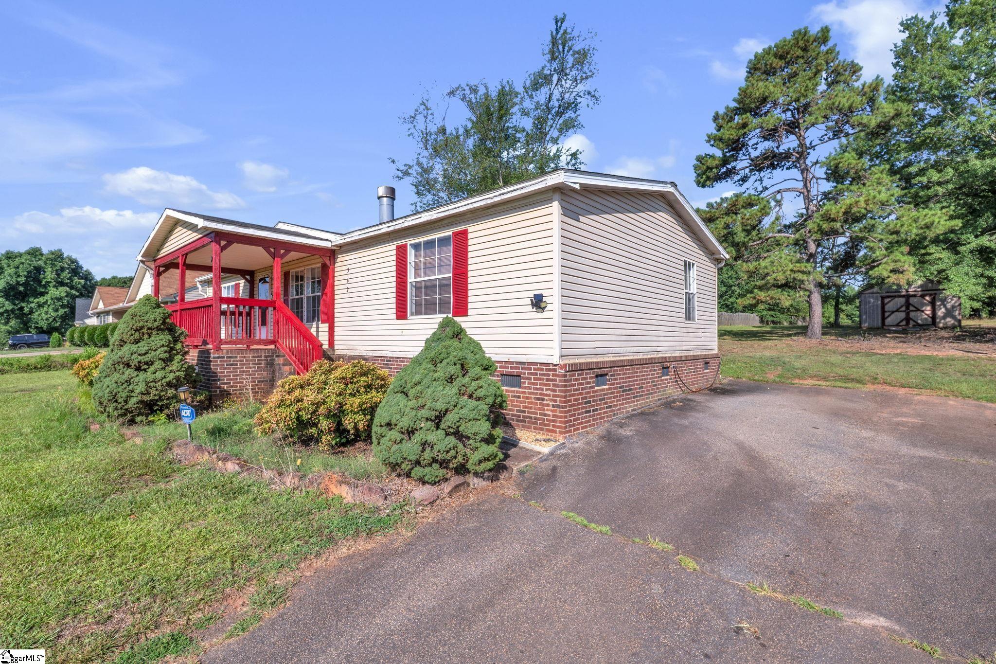 362 Edwards Road Duncan, SC 29334