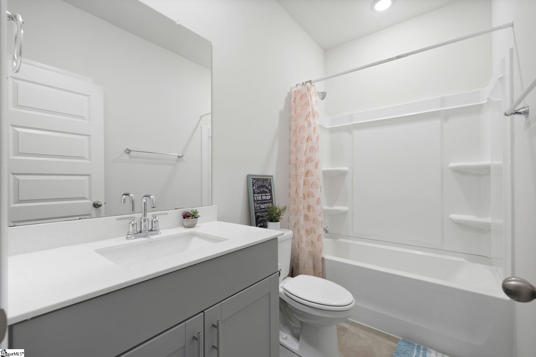 161 Vickery Road Woodruff, SC 29388
