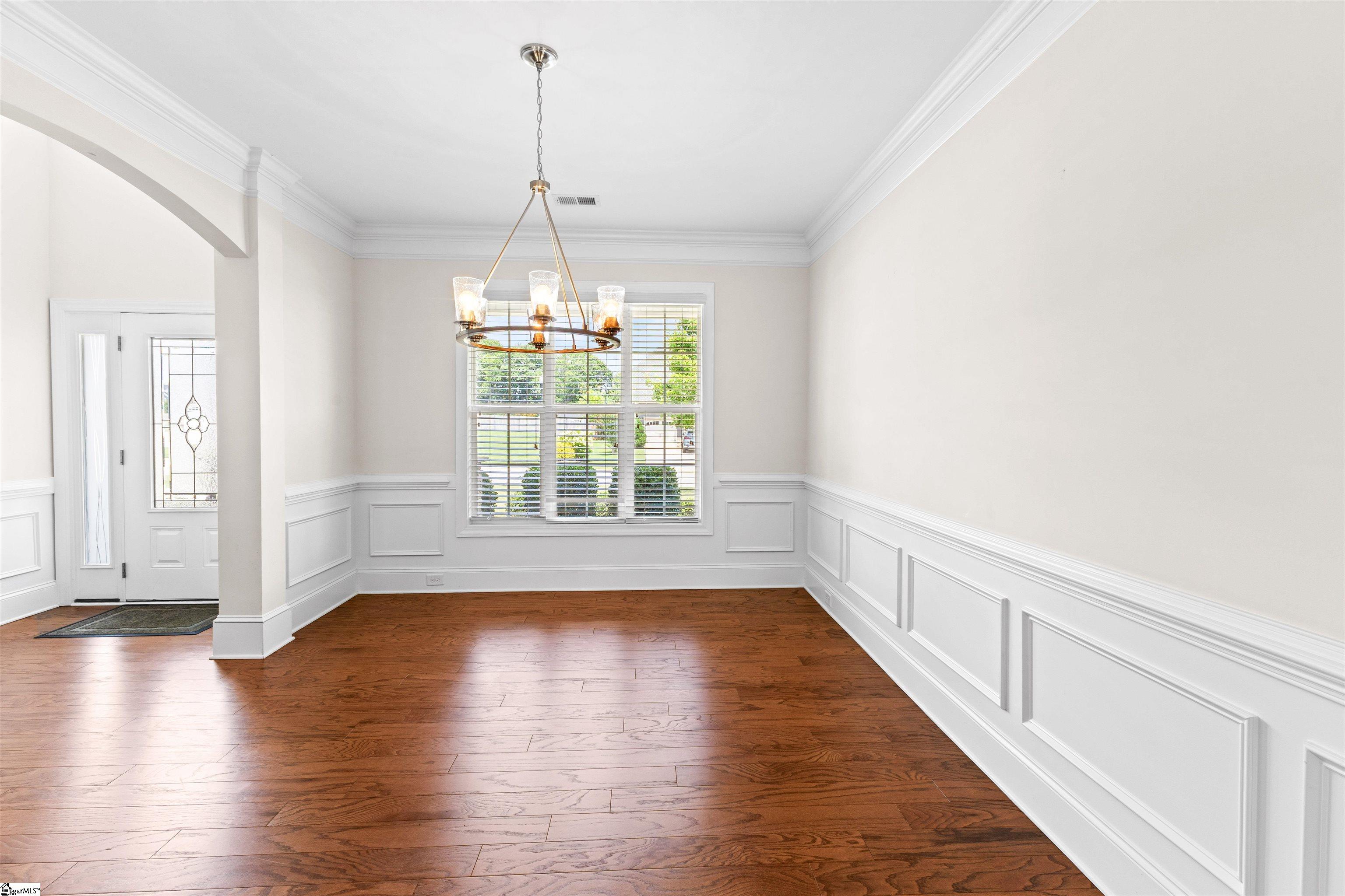 5 Lakeway Place Simpsonville, SC 29681