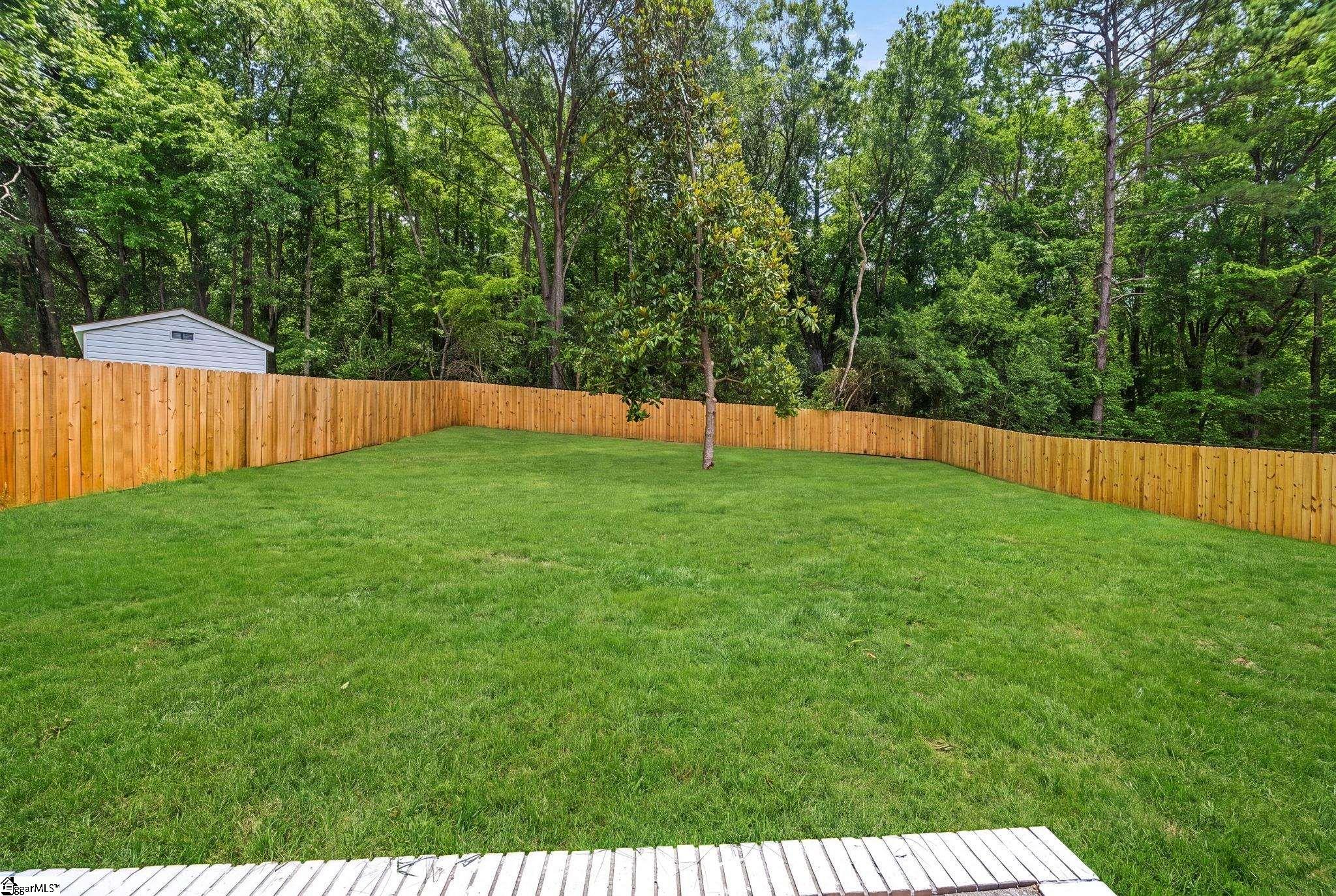 33 Dunlap Drive Greenville, SC 29605