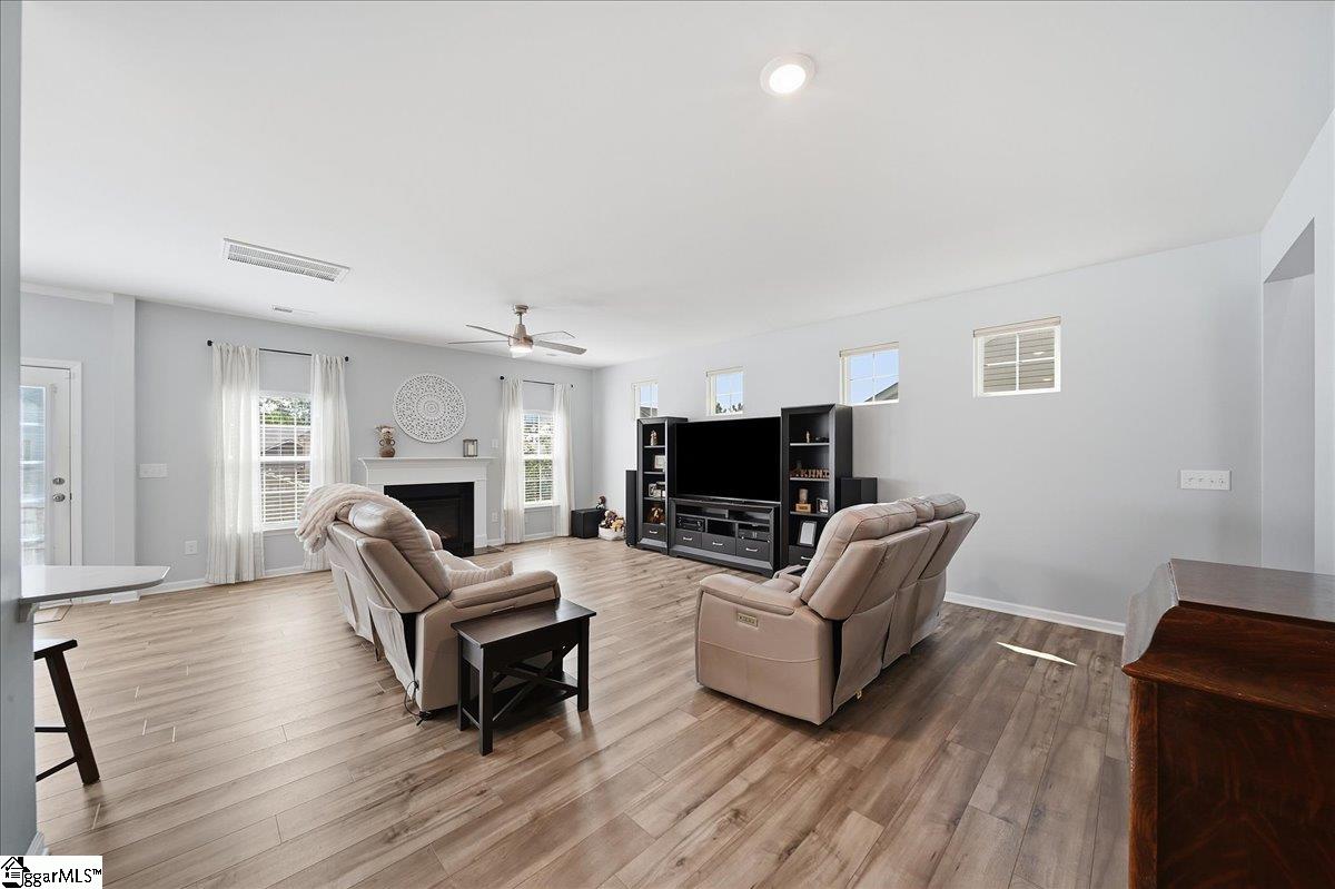 208 Grassy Creek Way Pendelton, SC 29670