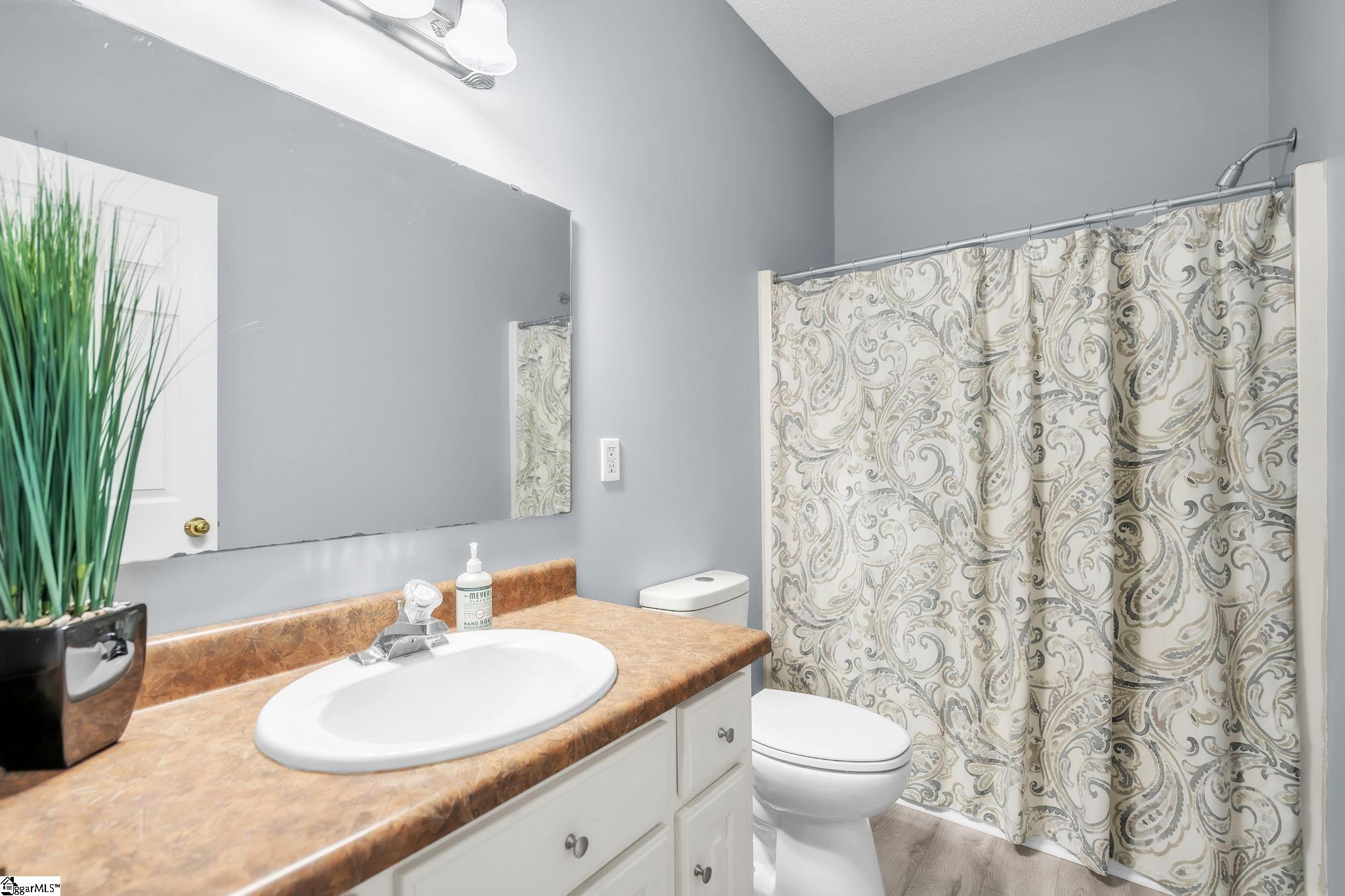 402 Hamilton Forest Drive Easley, SC 29640