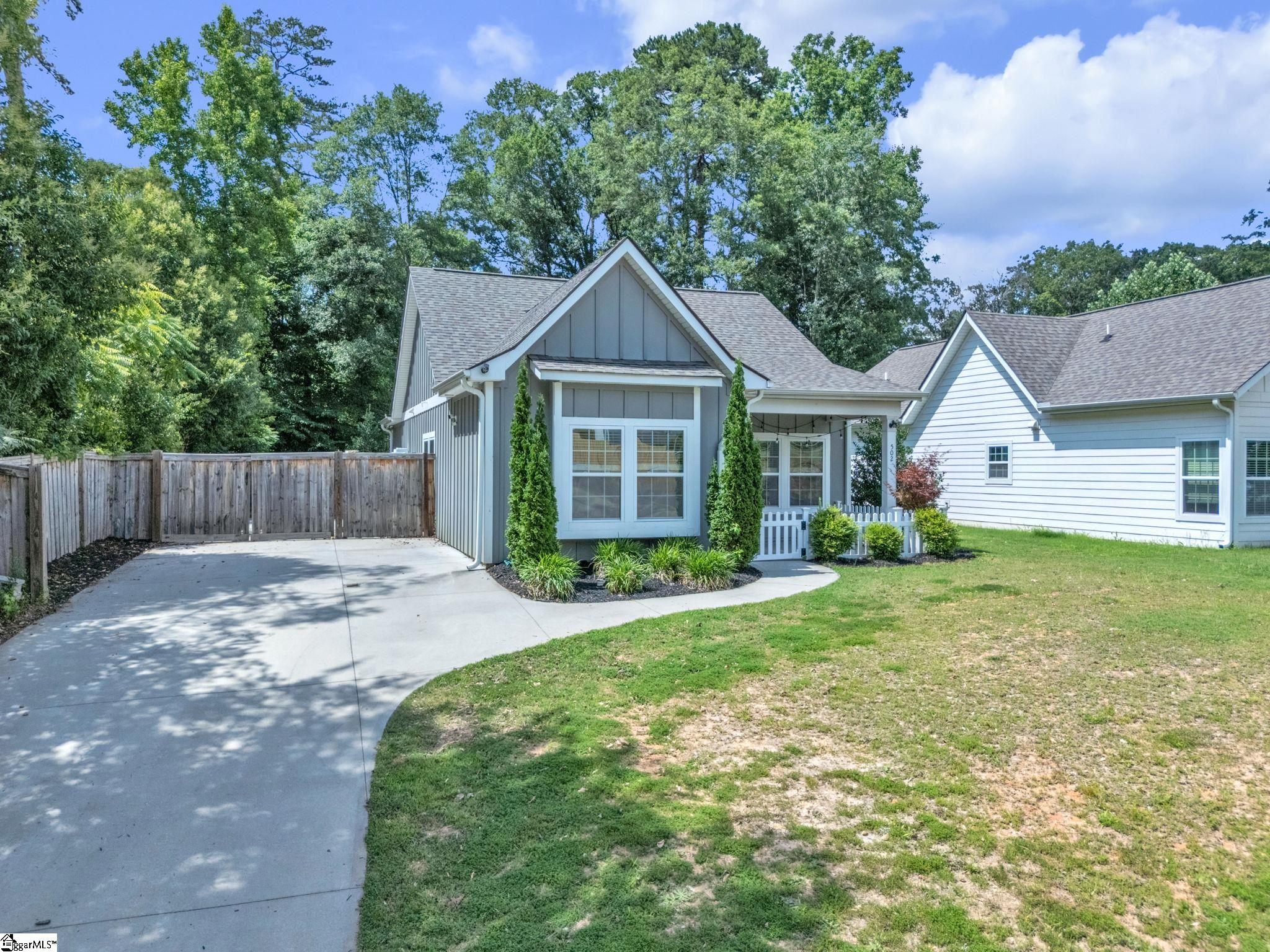 502 Prosperity Avenue Greenville, SC 29605