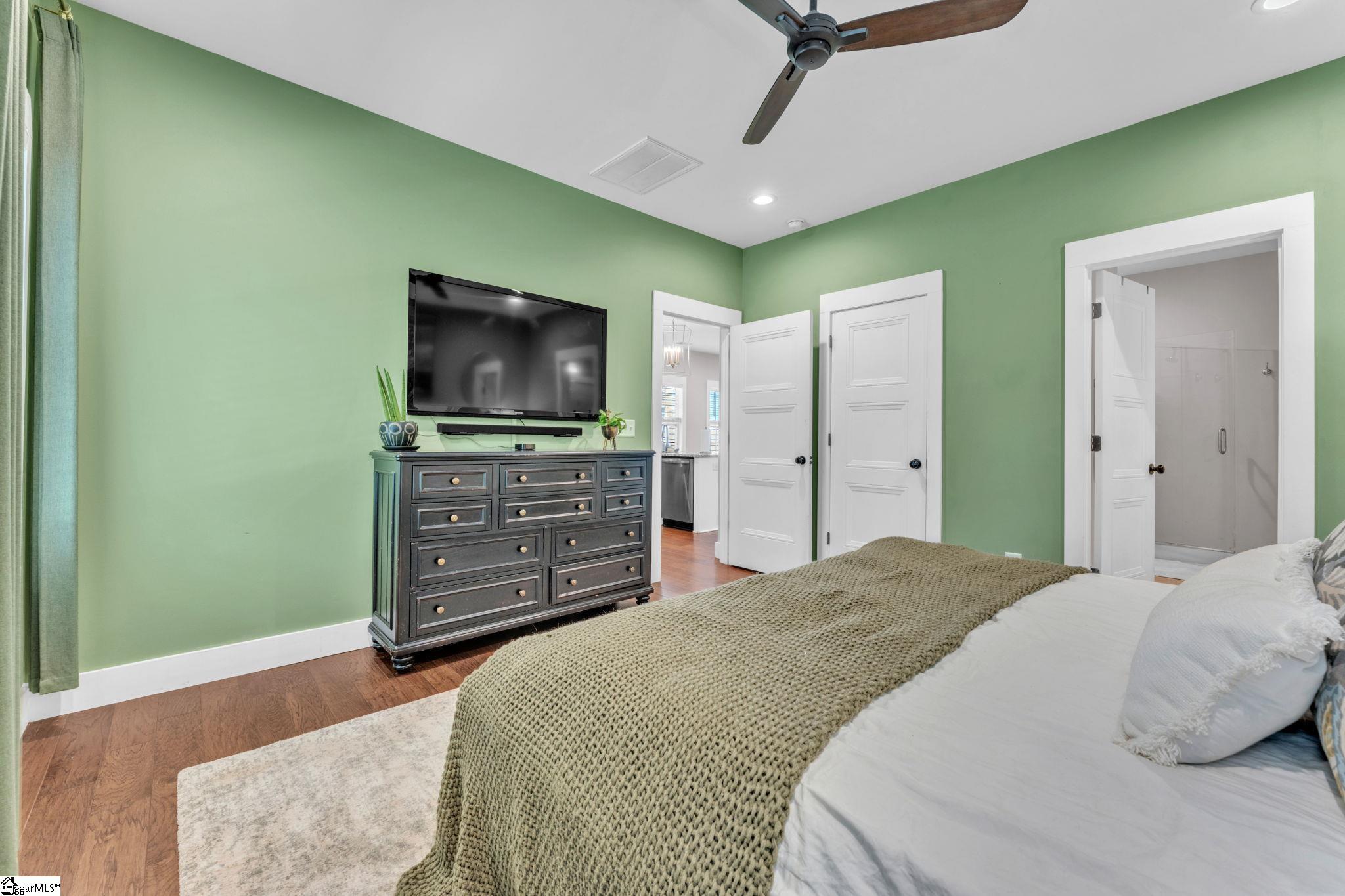 502 Prosperity Avenue Greenville, SC 29605